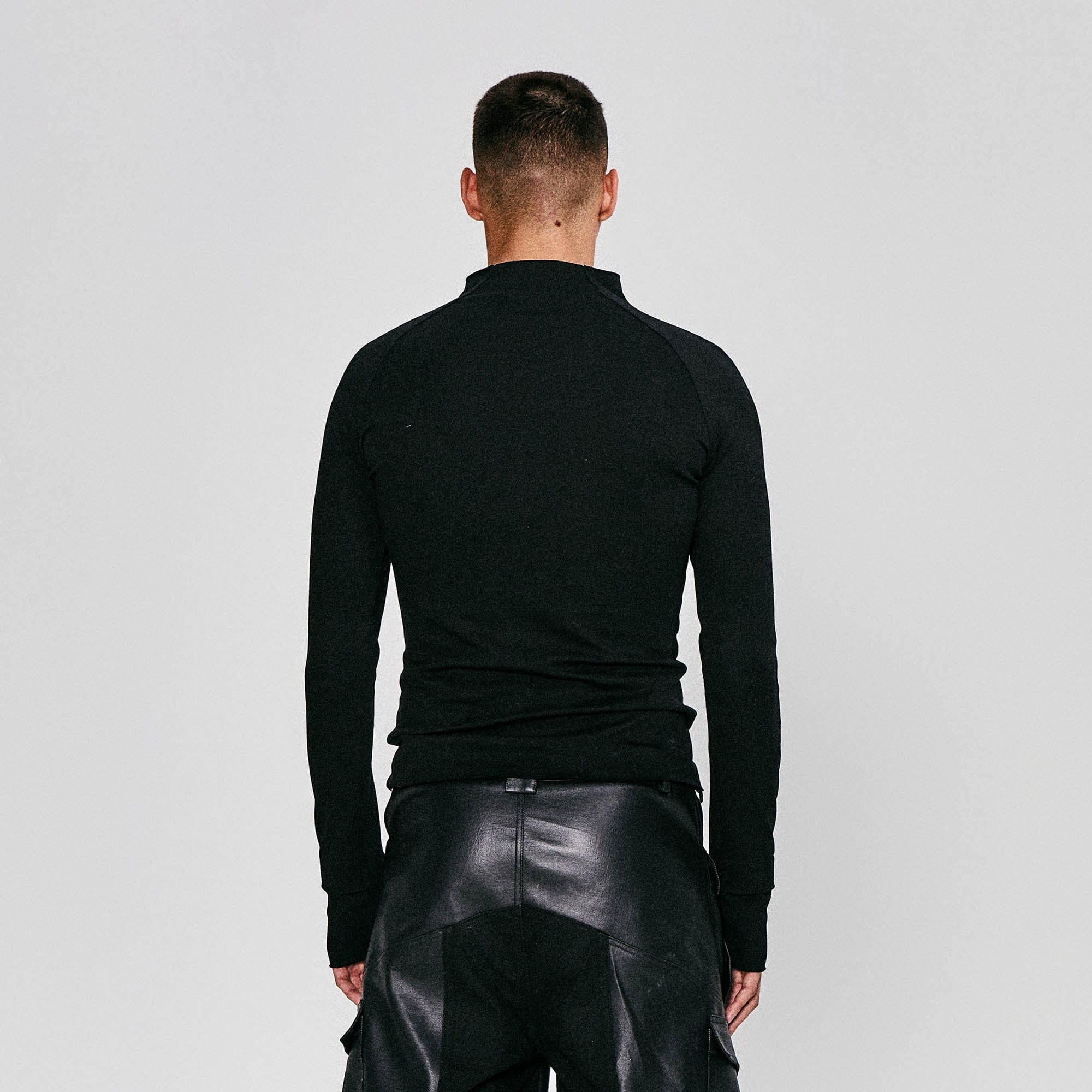 FLYERRER Gothic Script Graphic Asymmetrical Button Long-Sleeve Tee