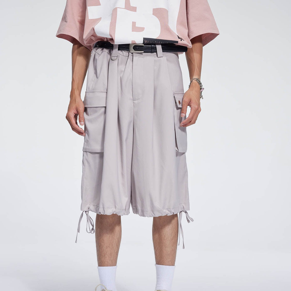 WHISTLEHUNTER Big Pockets Drawstring Shorts