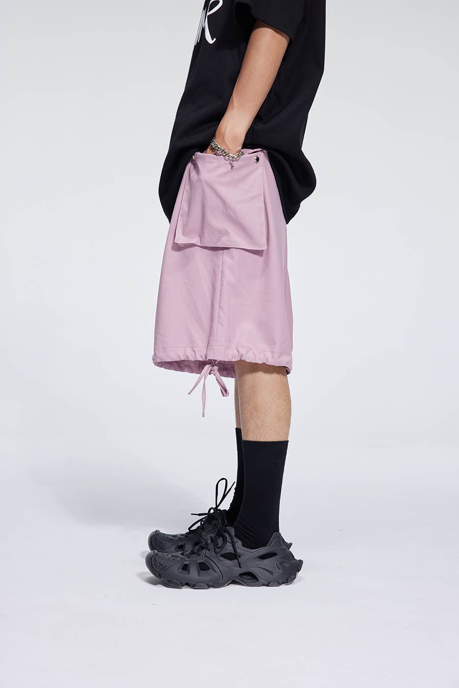 WHISTLEHUNTER Big Pockets Drawstring Shorts