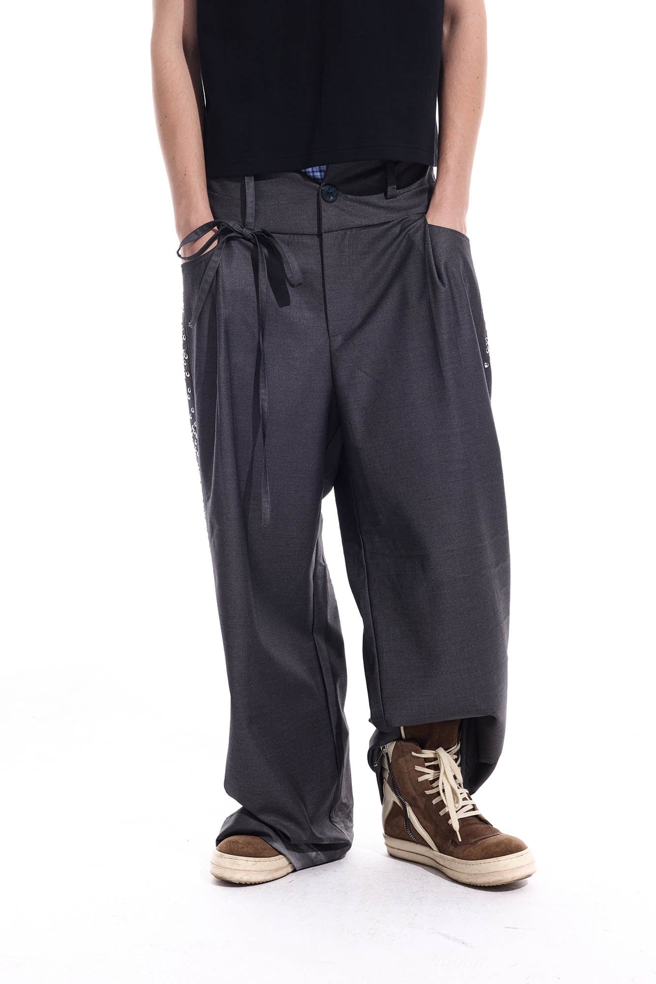 WHISTLEHUNTER Studded-Side Strap Straight-Leg Pants