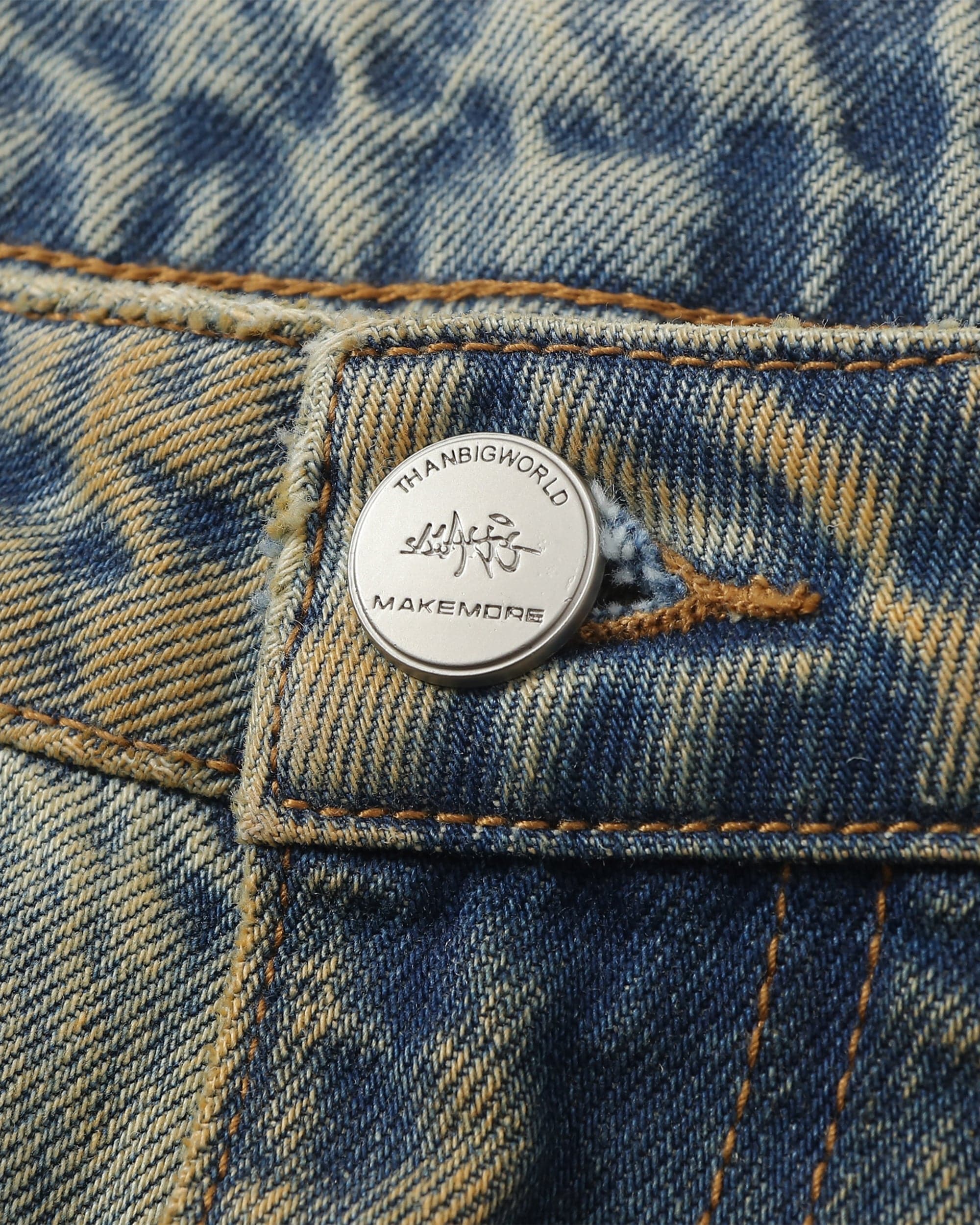 MAKEMORE Classic Acid Washed Crinkled Jeans