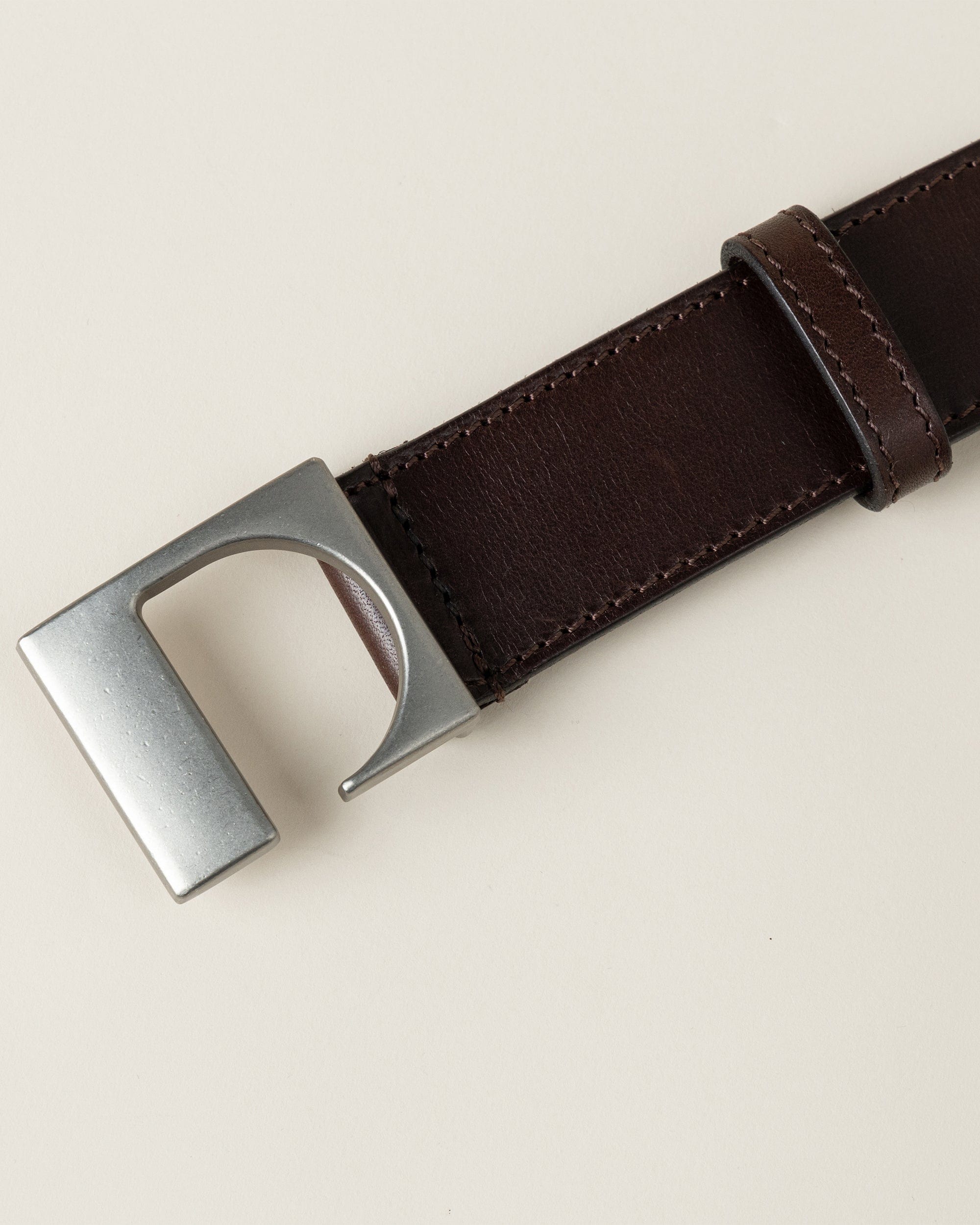 OPICLOTH Classic Embossed Leather Belt