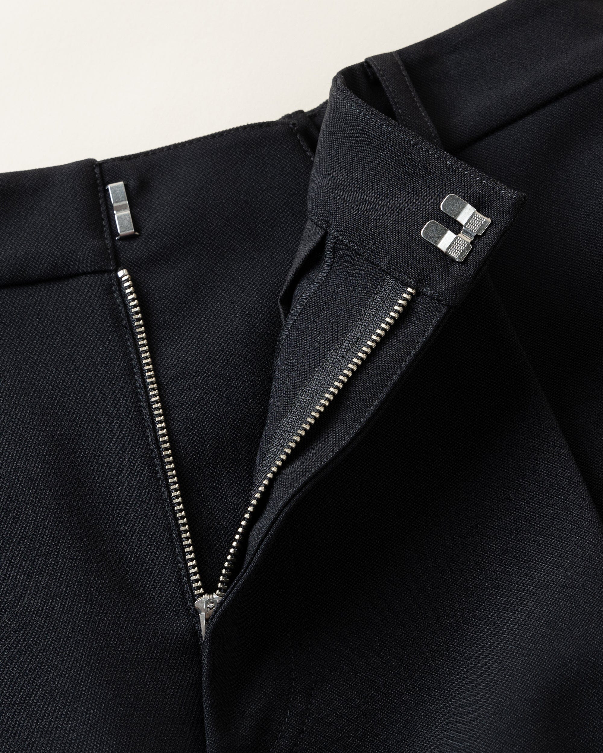 OPICLOTH Classic 90S Wrinkle-Free Trousers