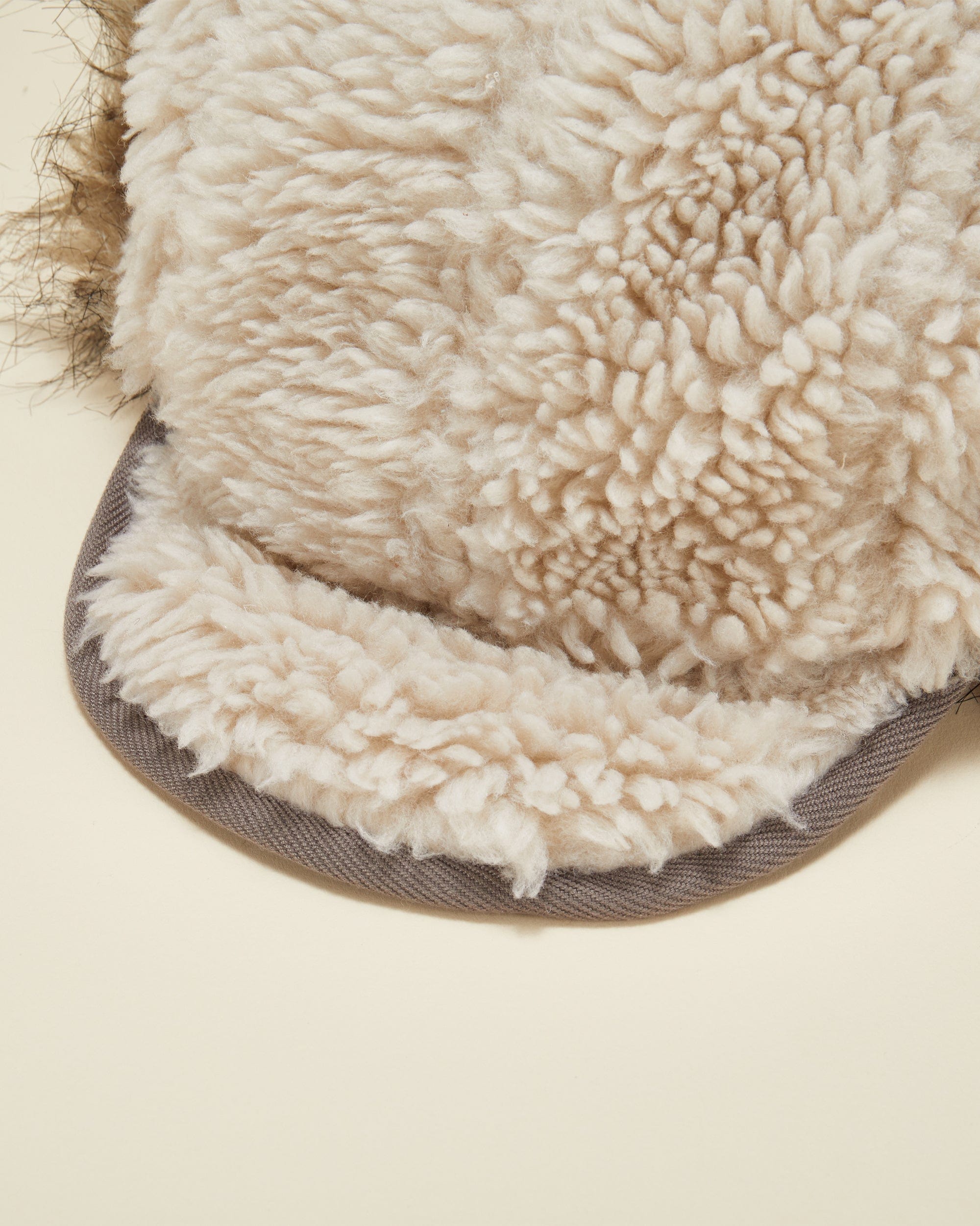 OPICLOTH The Fuzzy Trapper Hat
