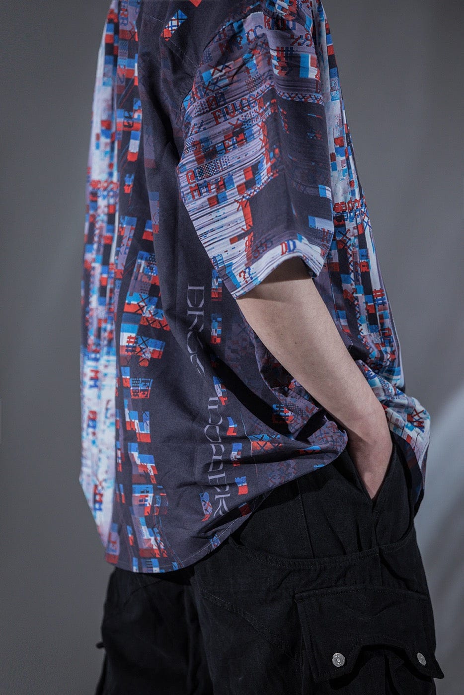 ENSHADOWER Glitch Half Shirt