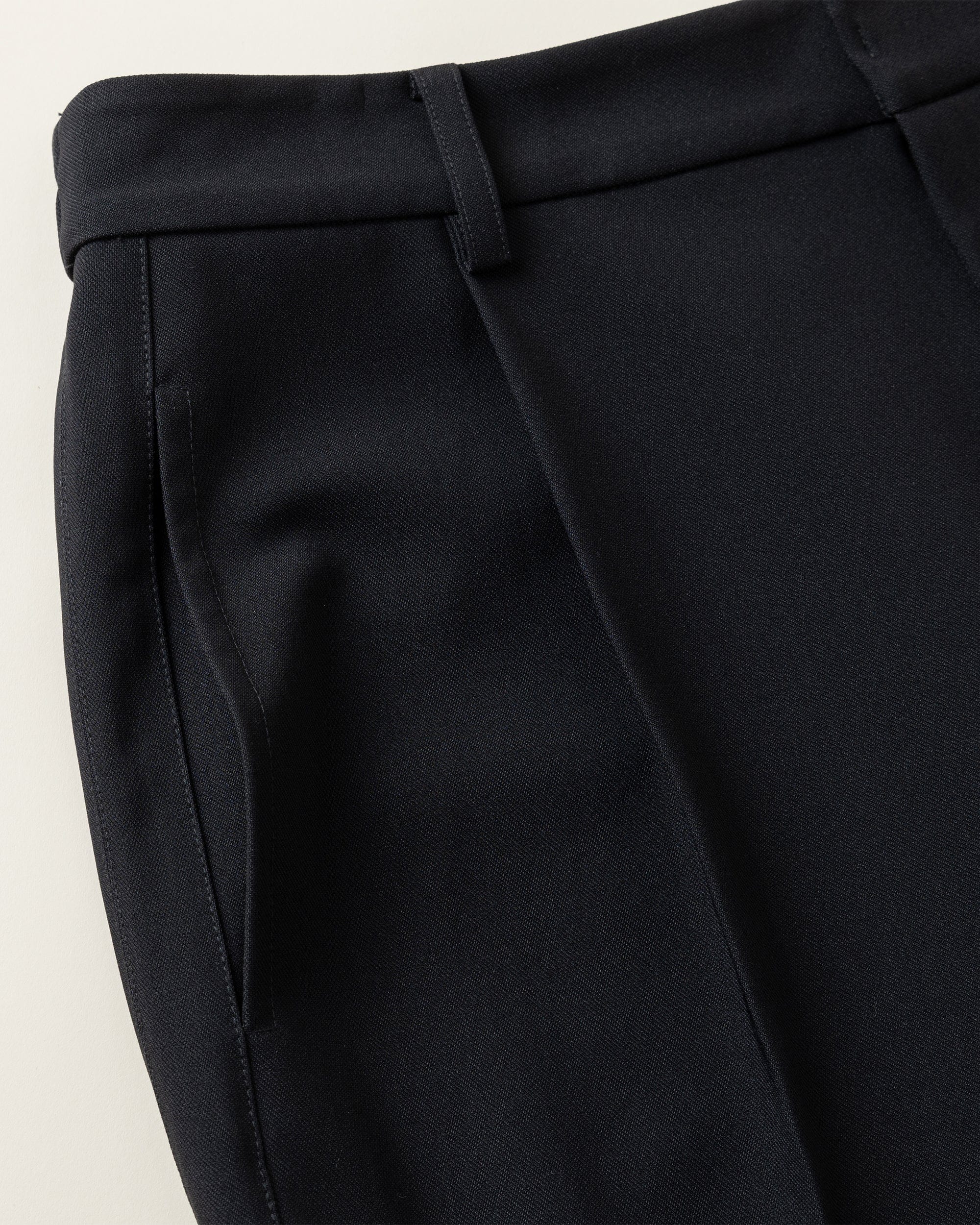 OPICLOTH Classic 90S Wrinkle-Free Trousers