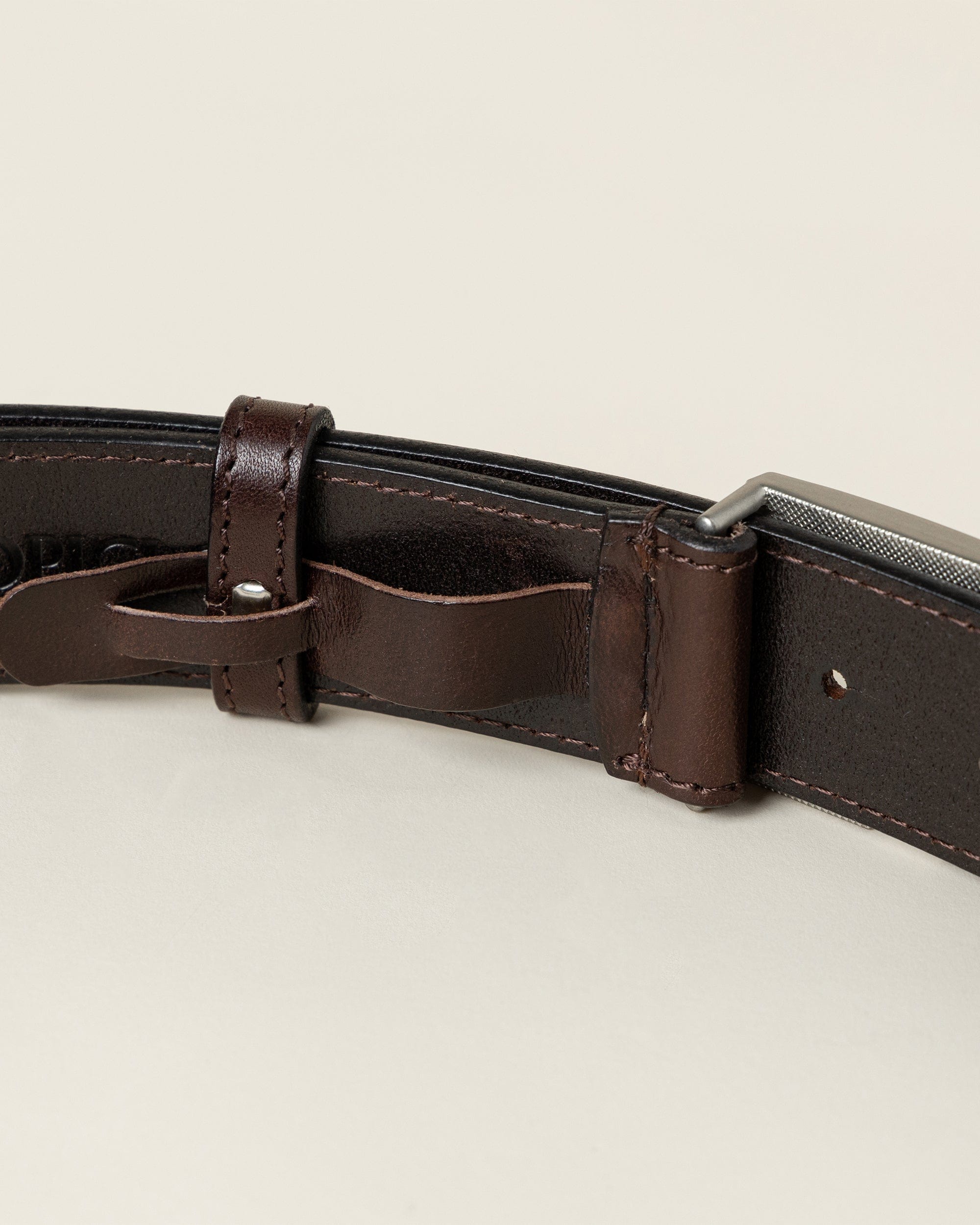 OPICLOTH Classic Embossed Leather Belt