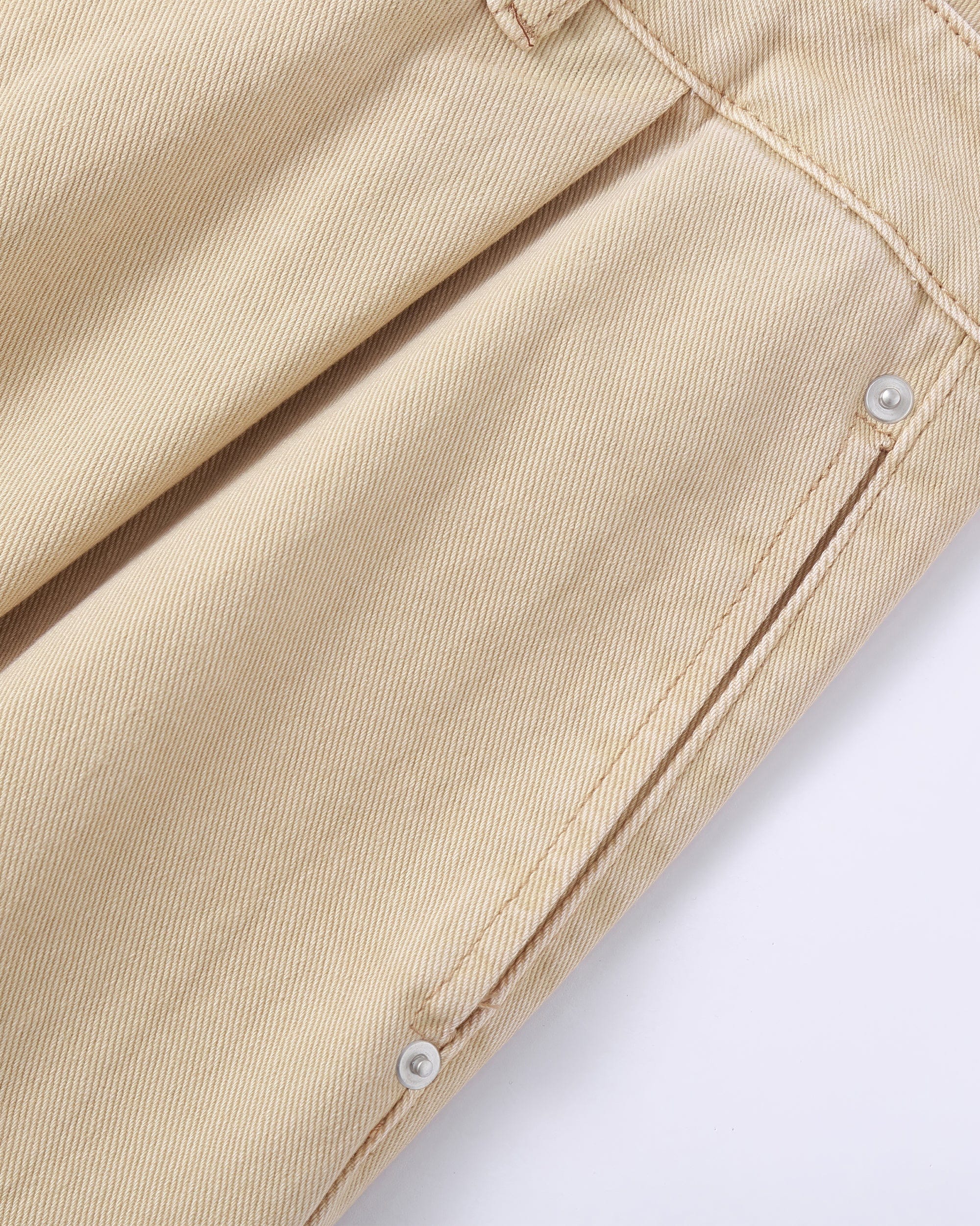 CLP Classic Rivet Pleated Oversized Shorts