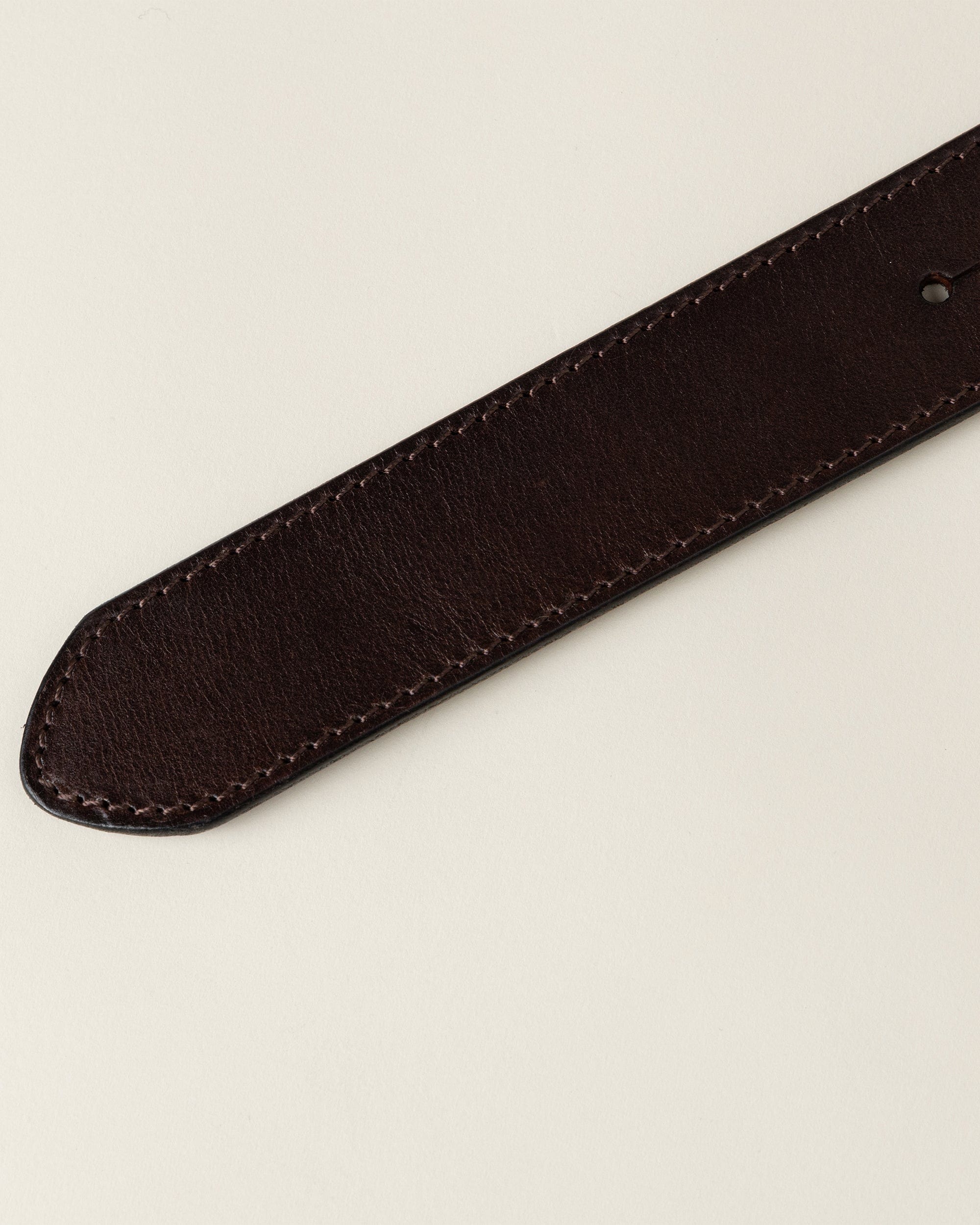 OPICLOTH Classic Embossed Leather Belt