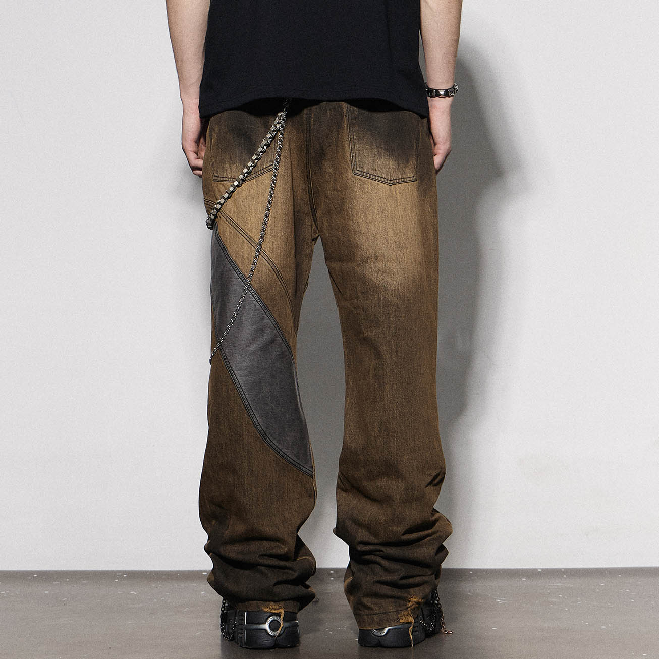 DND4DES Asymmetrical Deconstructed Faded Flared Jeans