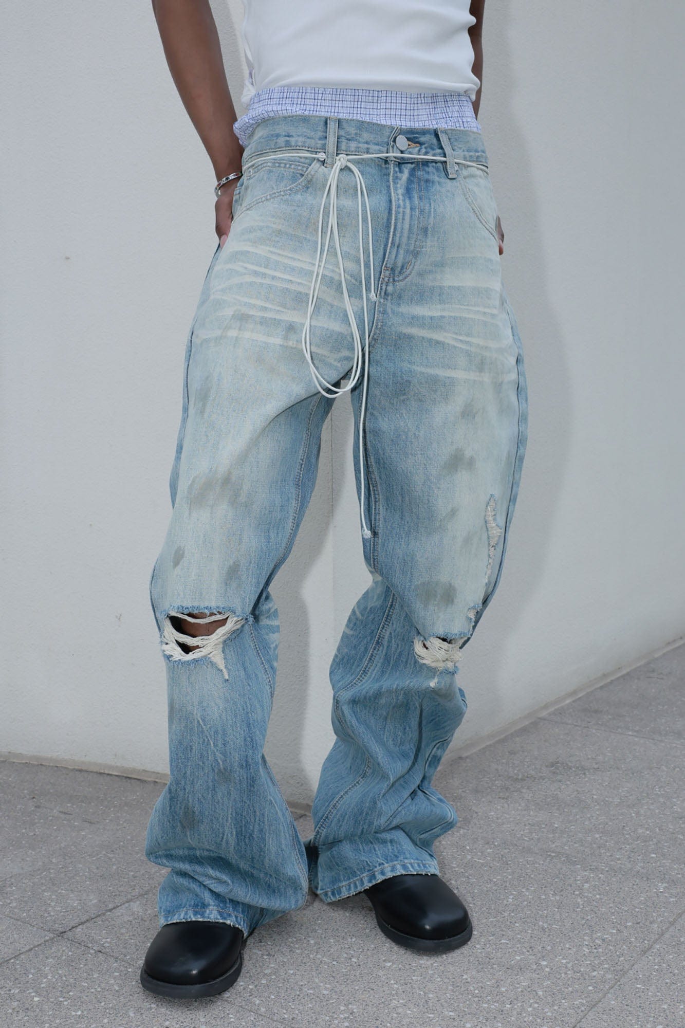STEEPC Dirty Fit Distressed Flared Jeans
