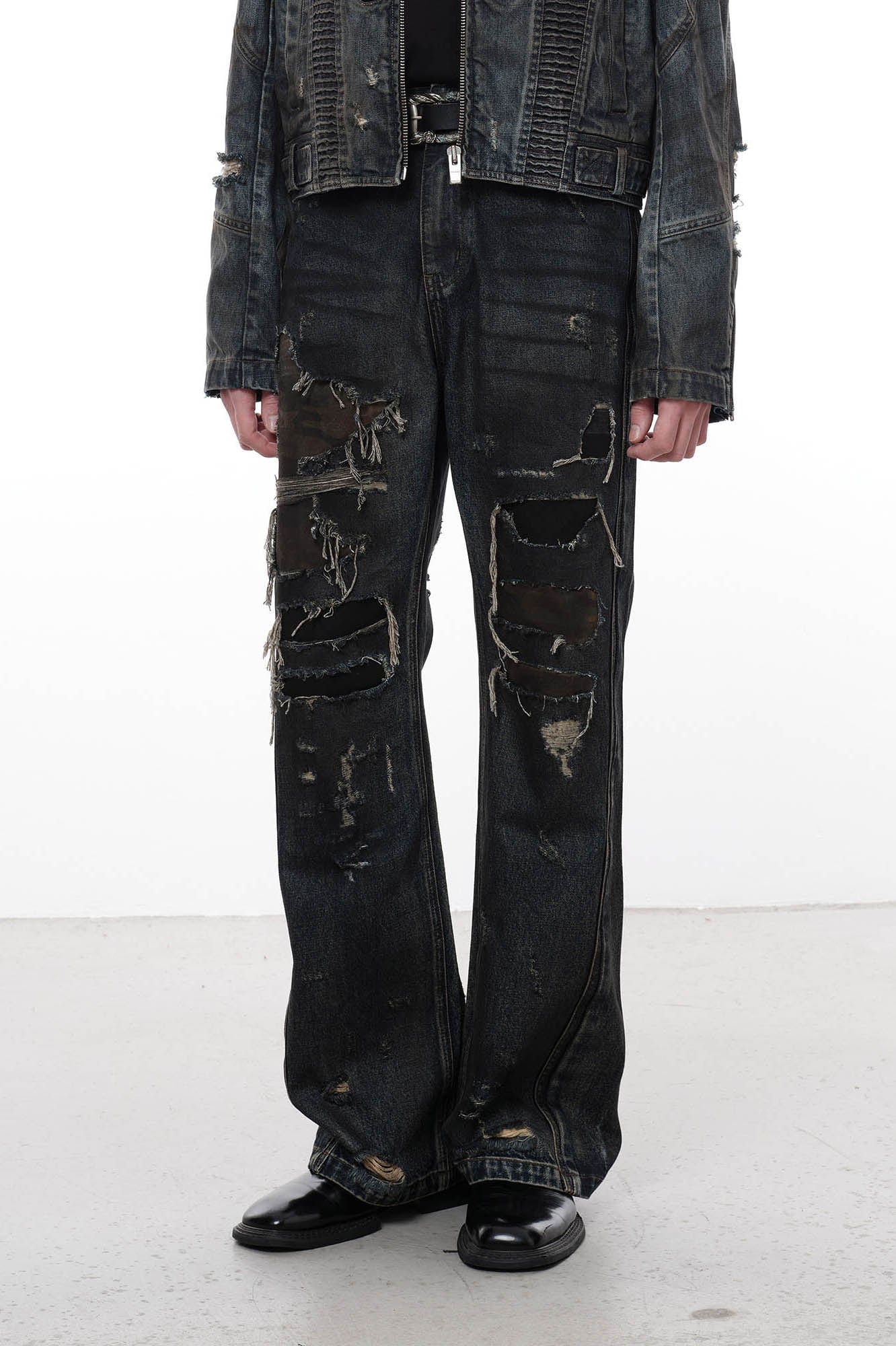 FACEONLAB Distressed Heavy Ripped Flared Jeans