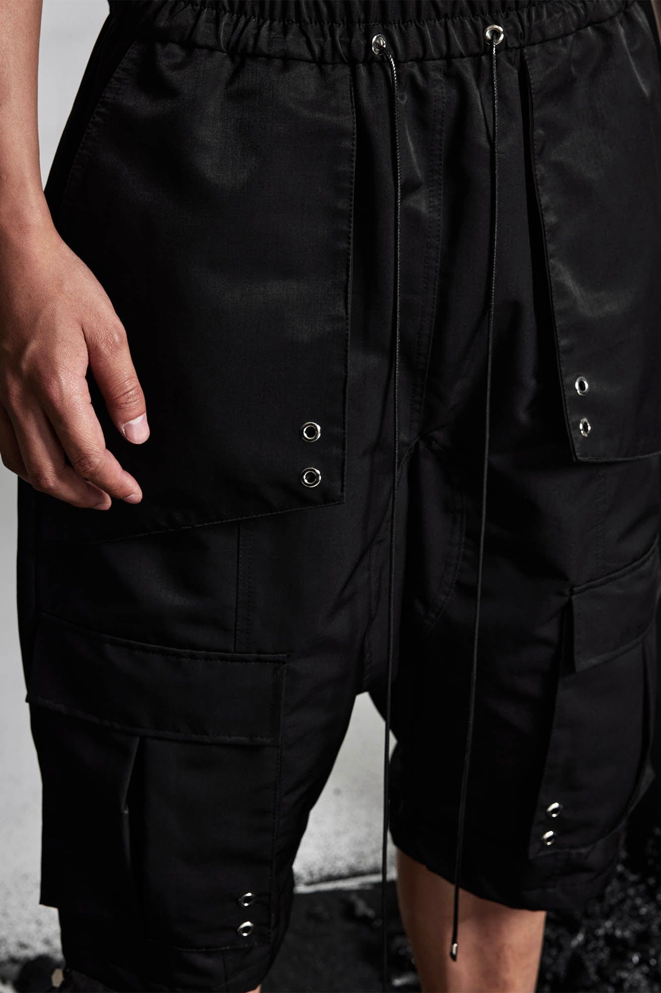 SSIN7 Multi-Pocket Satin Drawstring Shorts
