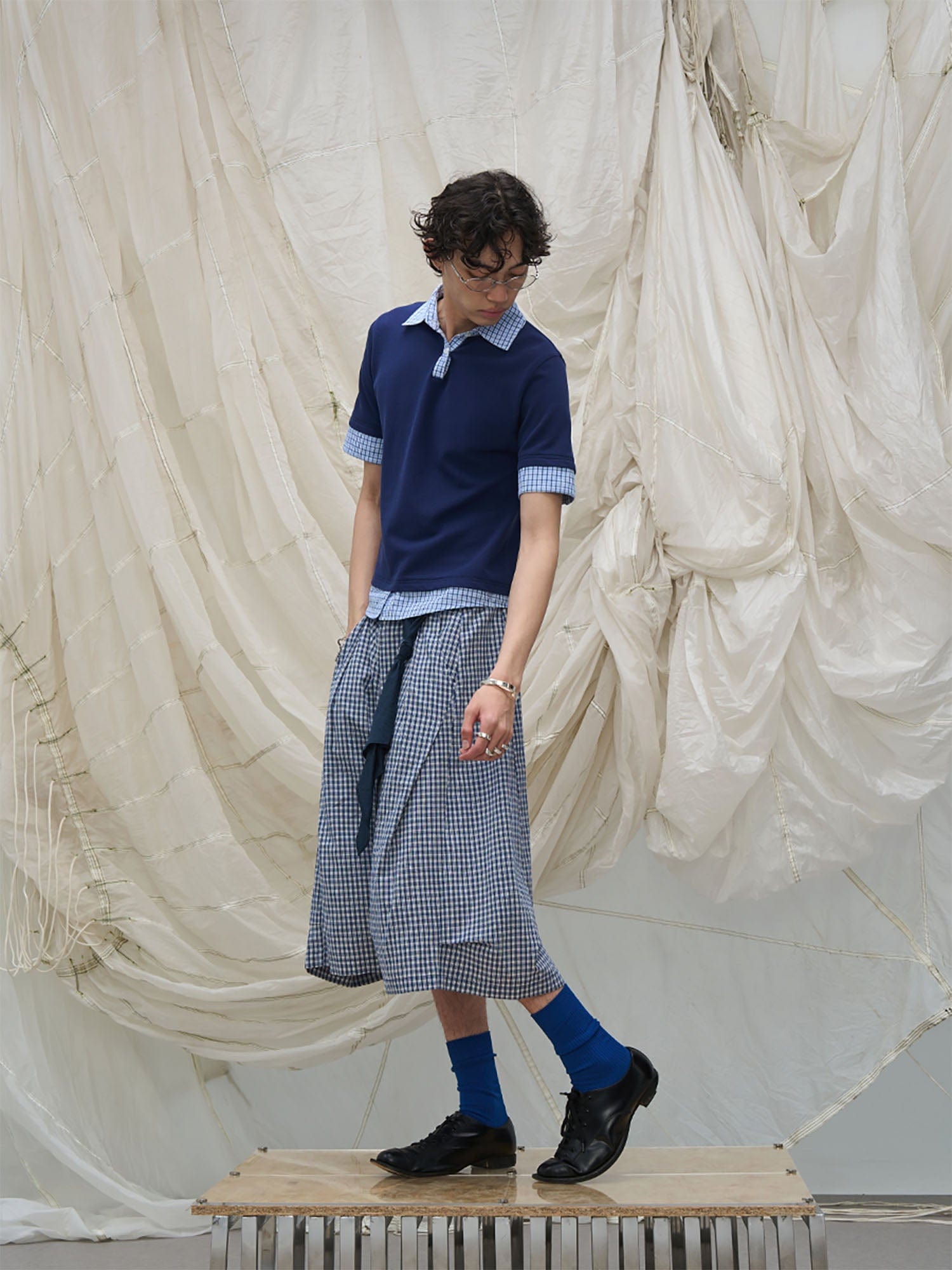 RELABEL Detachable Scarf Grid Pleated Shorts