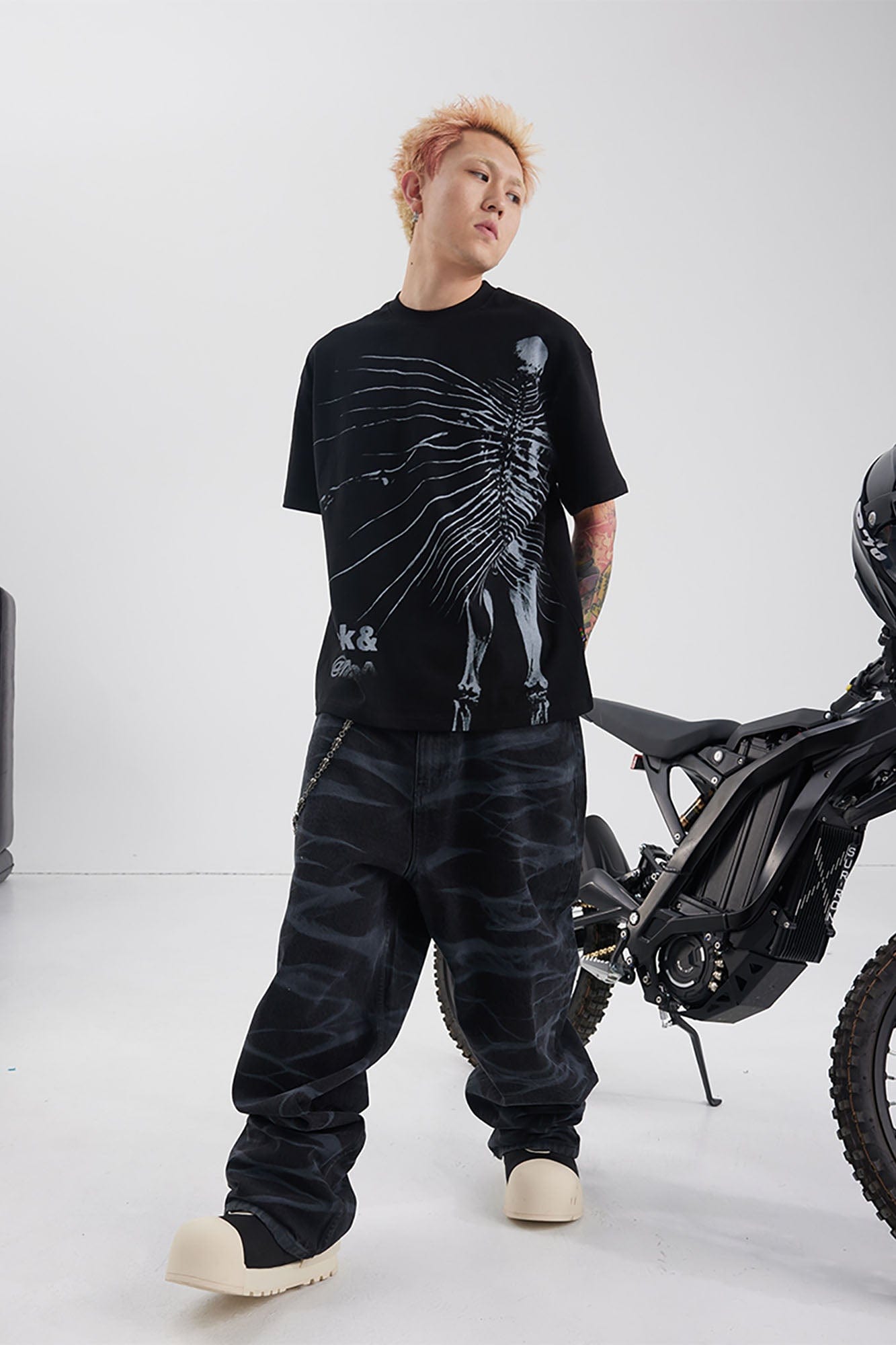BLACK8MOB Smoke Ripple Baggy Jeans