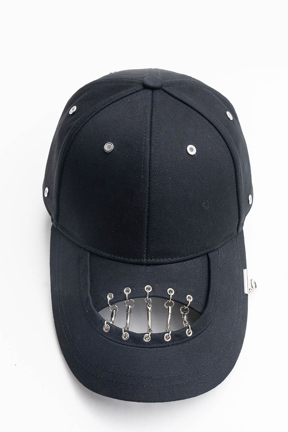 INSIDE OUT Chained Cut-Out Cap
