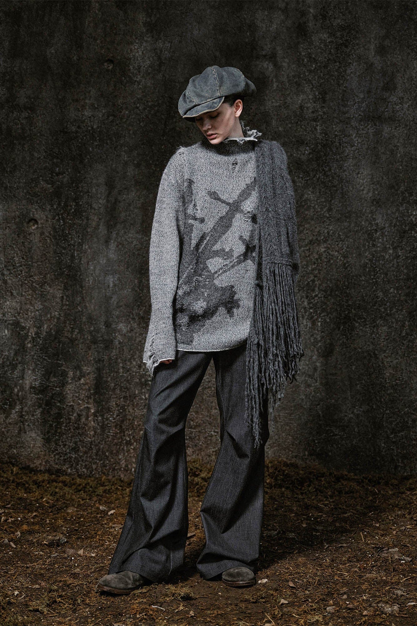 ILNya Nieternite Nifutur Distressed Sword Graphics High-Neck Sweater