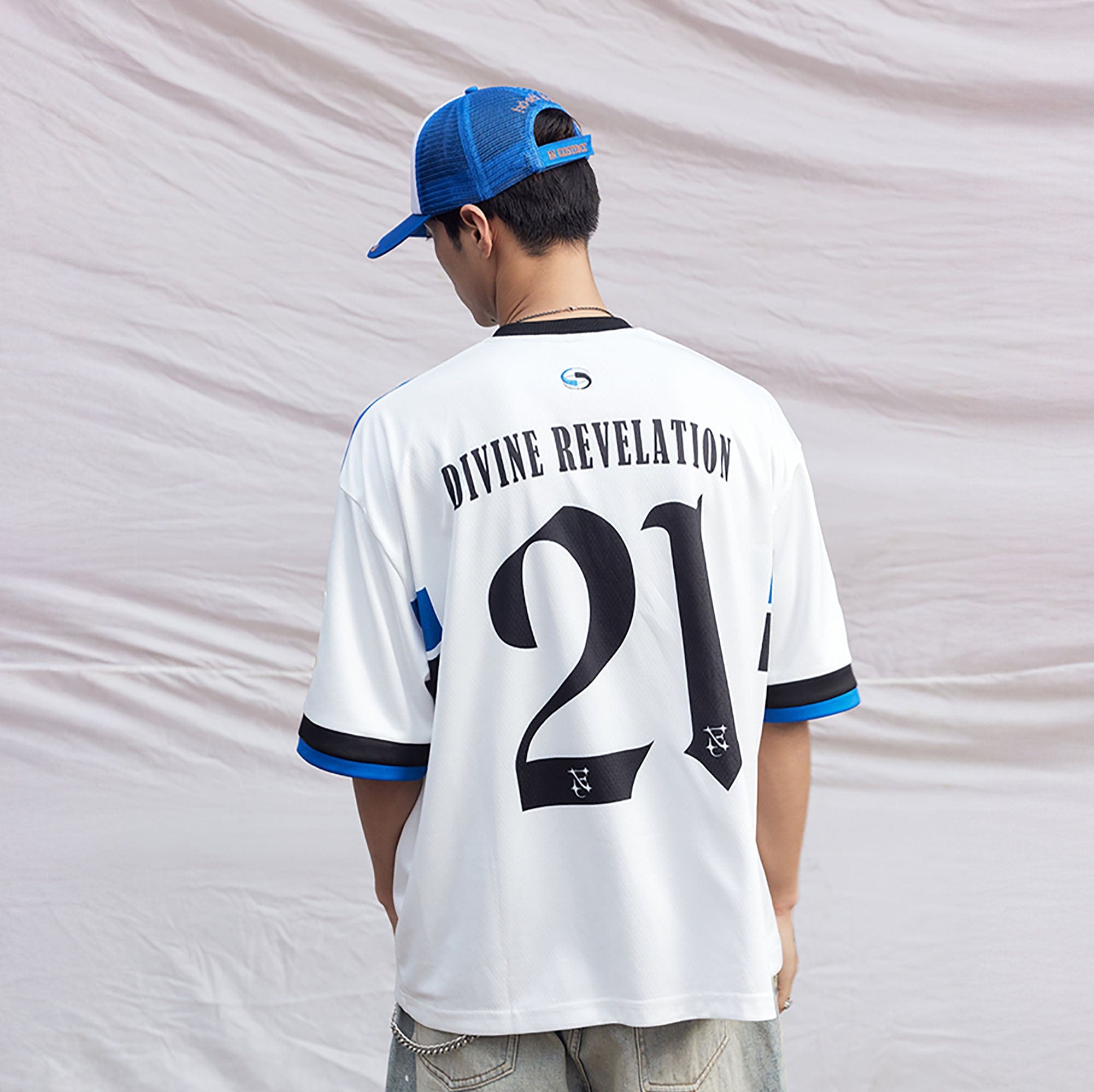 IN EXISTENCE NO.21 Contrast Graphic Sports T-Shirt