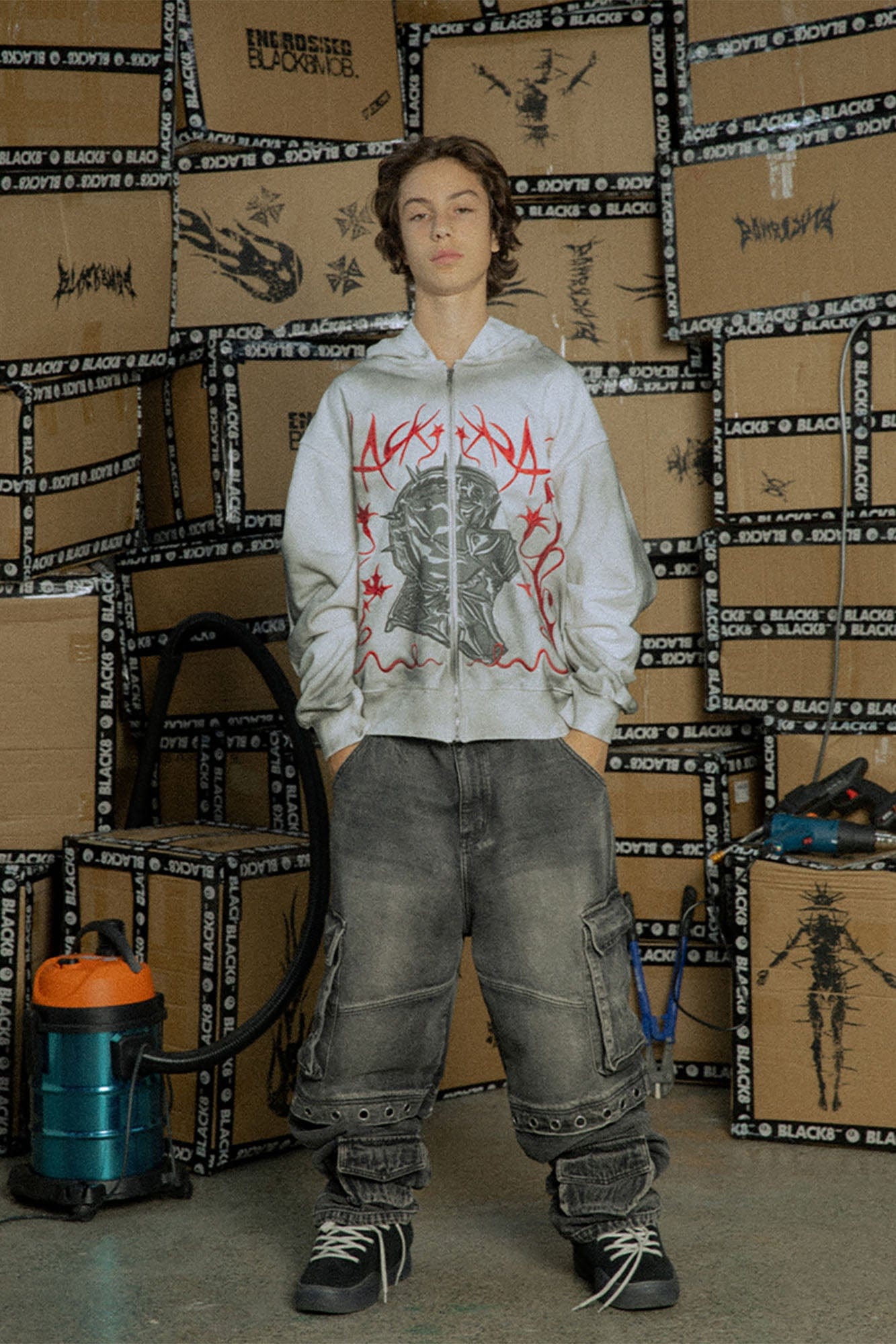 BLACK8MOB Washed Multi-Pocket Grommet Stacked Cargo Jeans