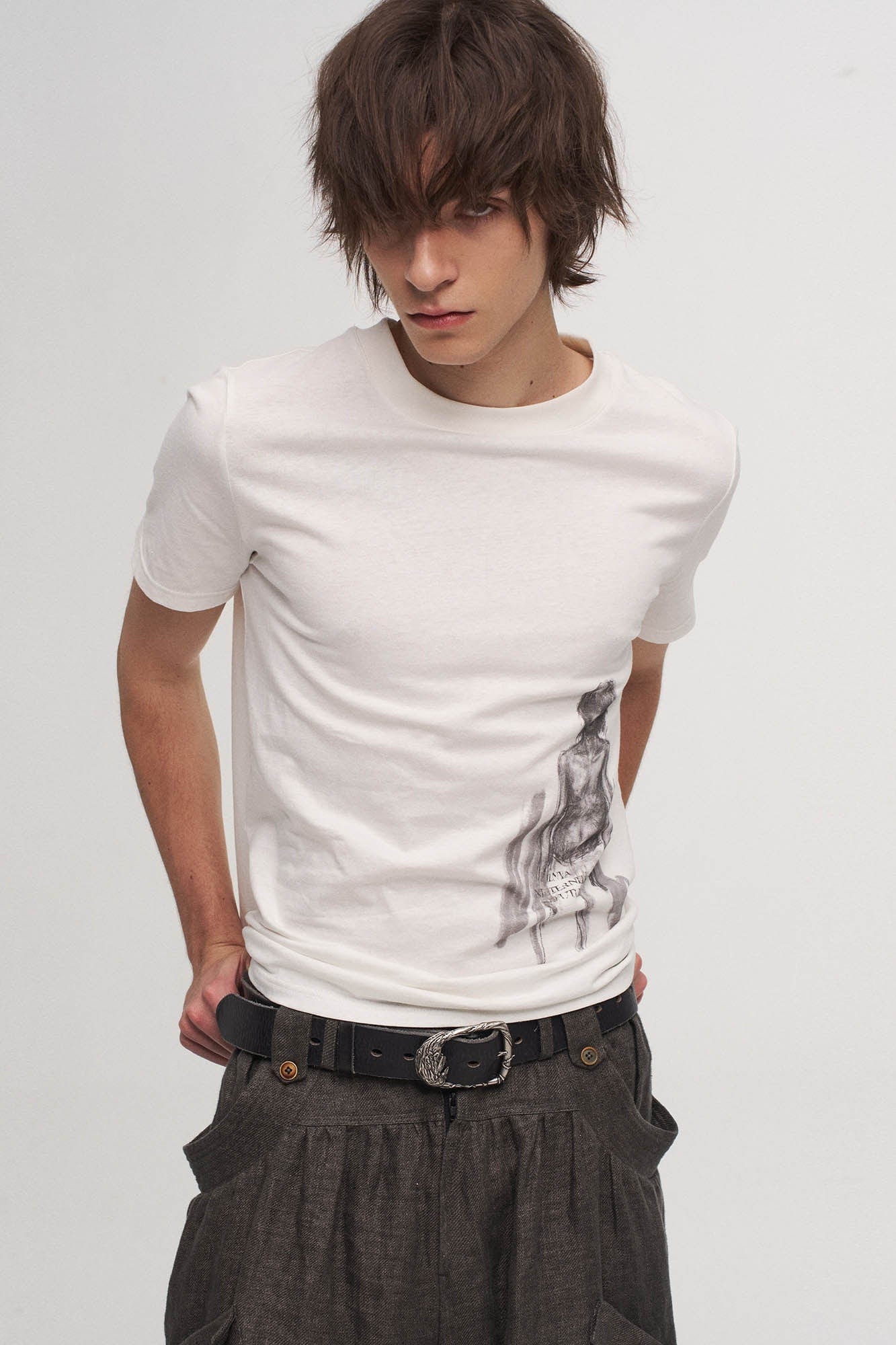 ILNya Nieternite Nifutur Sketch Portrait Graphic T-Shirt