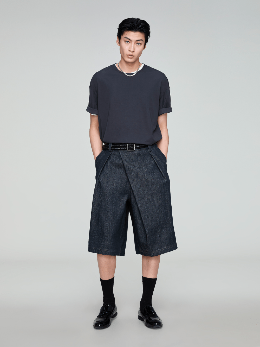 OPICLOTH Washed Asymmetric Fly Pleated Denim Shorts