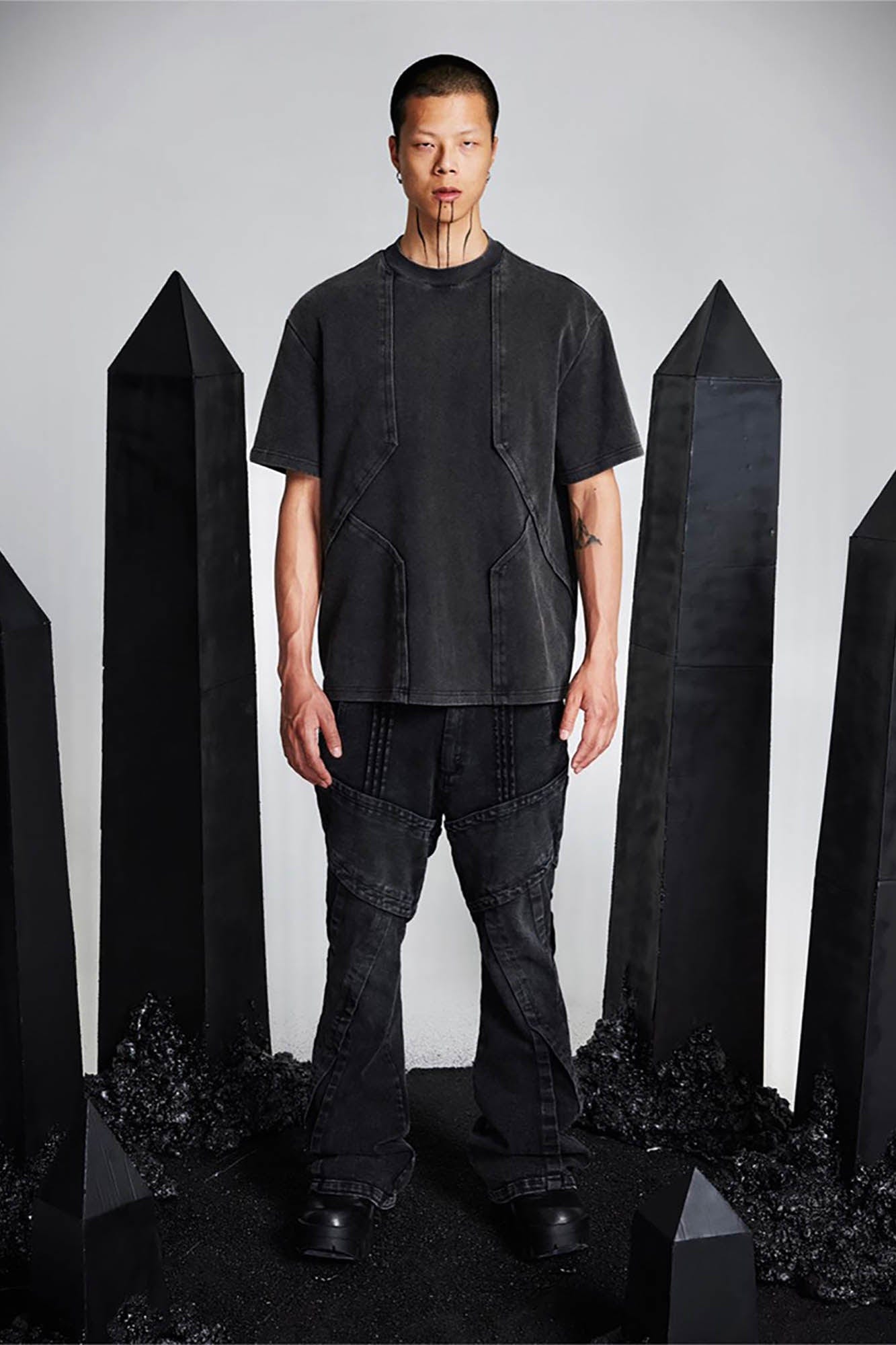 SSIN7 Washed Armor-Panel T-Shirt