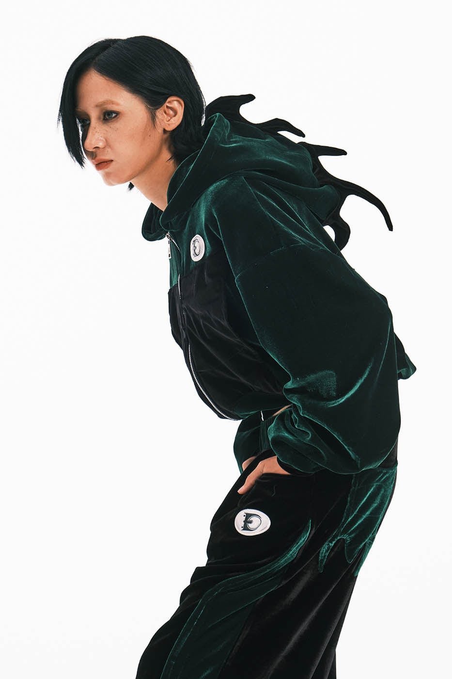 EMBRYO Dinosaur Velvet Cropped Zip-Up Hoodie