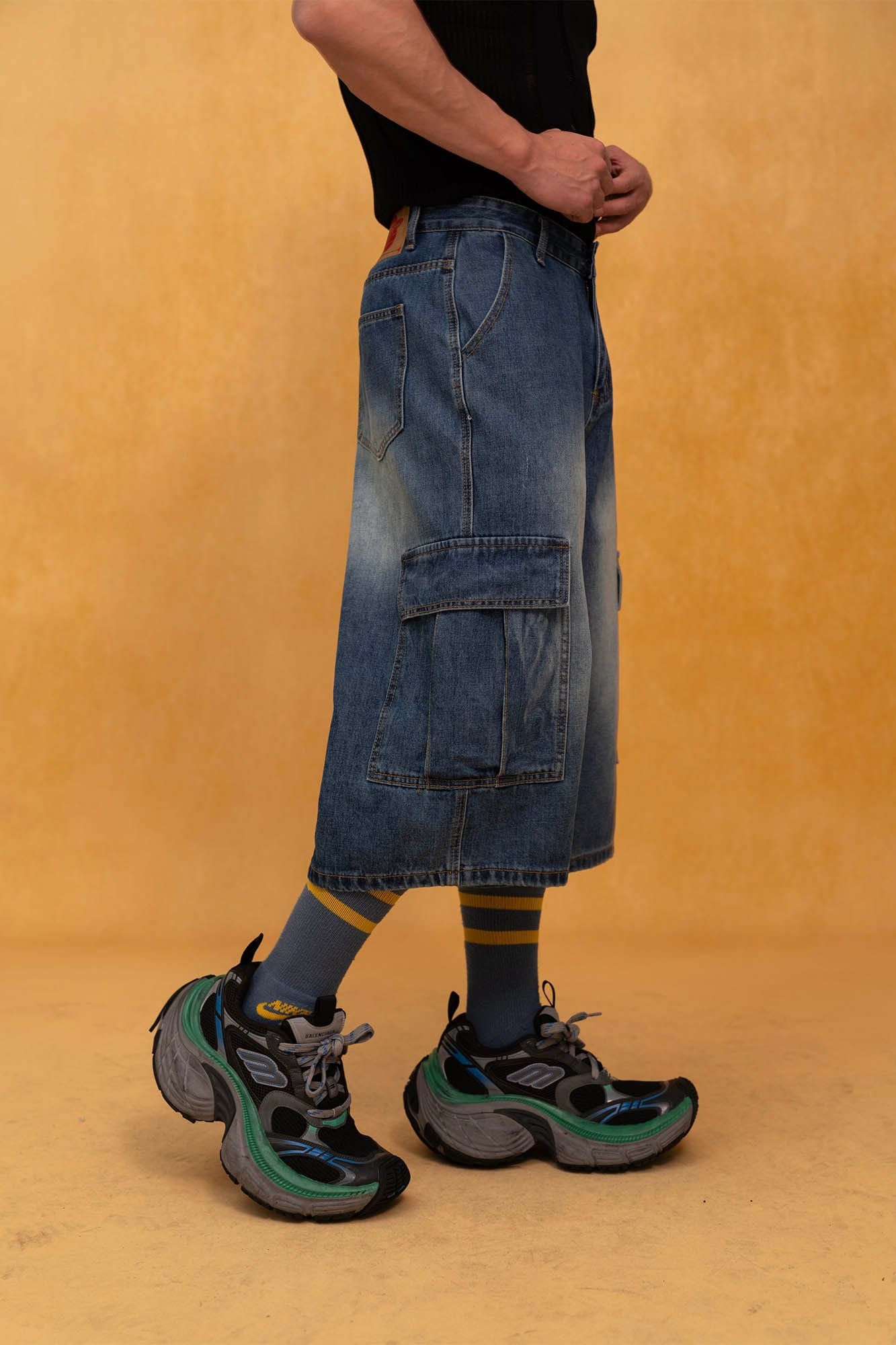 CLP Retro Multi-Pocket Knee-Length Denim Shorts