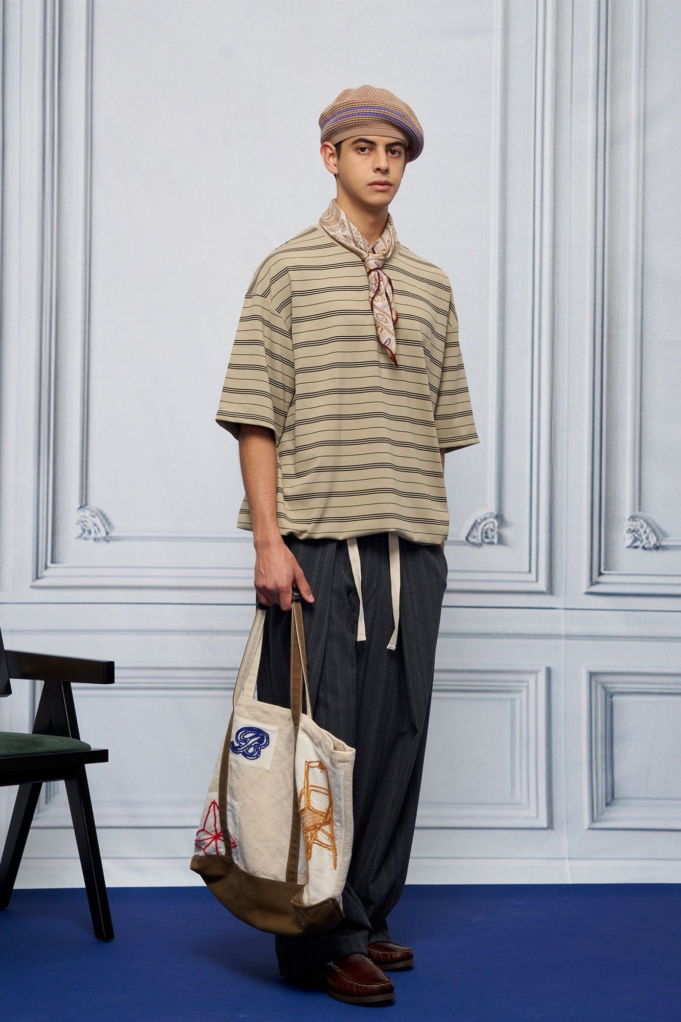 UNLIMITED MOTE Pleated Drawstring Wide-Leg Pants