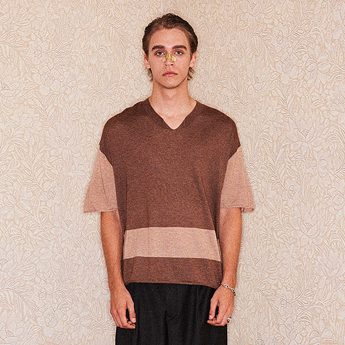 RICHILL Contrast Wool-Blended V-Neck T-Shirt