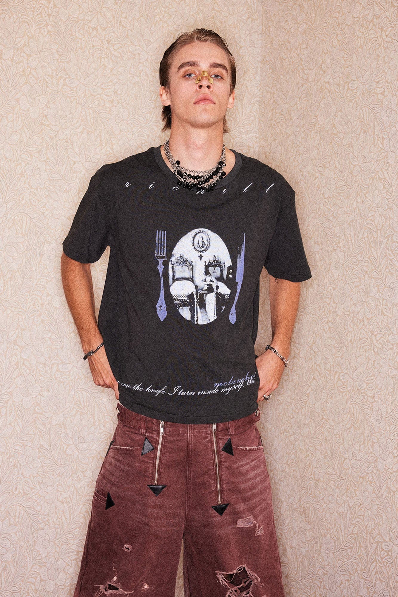 RICHILL Gothic Cutlery Rose Cross Graphic T-Shirt