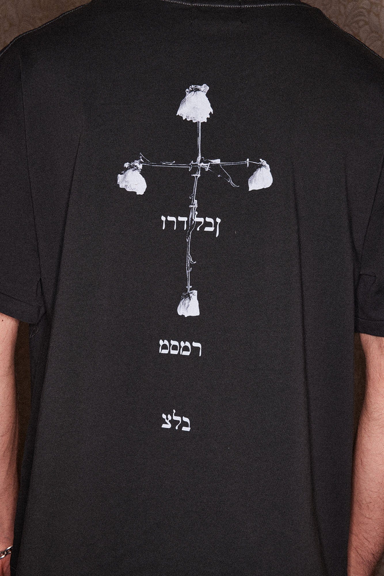 RICHILL Gothic Cutlery Rose Cross Graphic T-Shirt