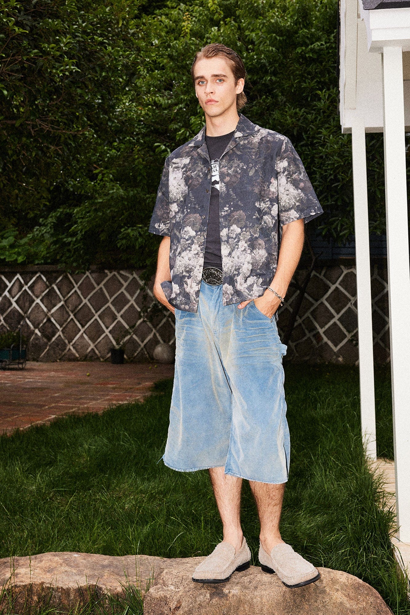 RICHILL Washed Corduroy Raw Hem Shorts