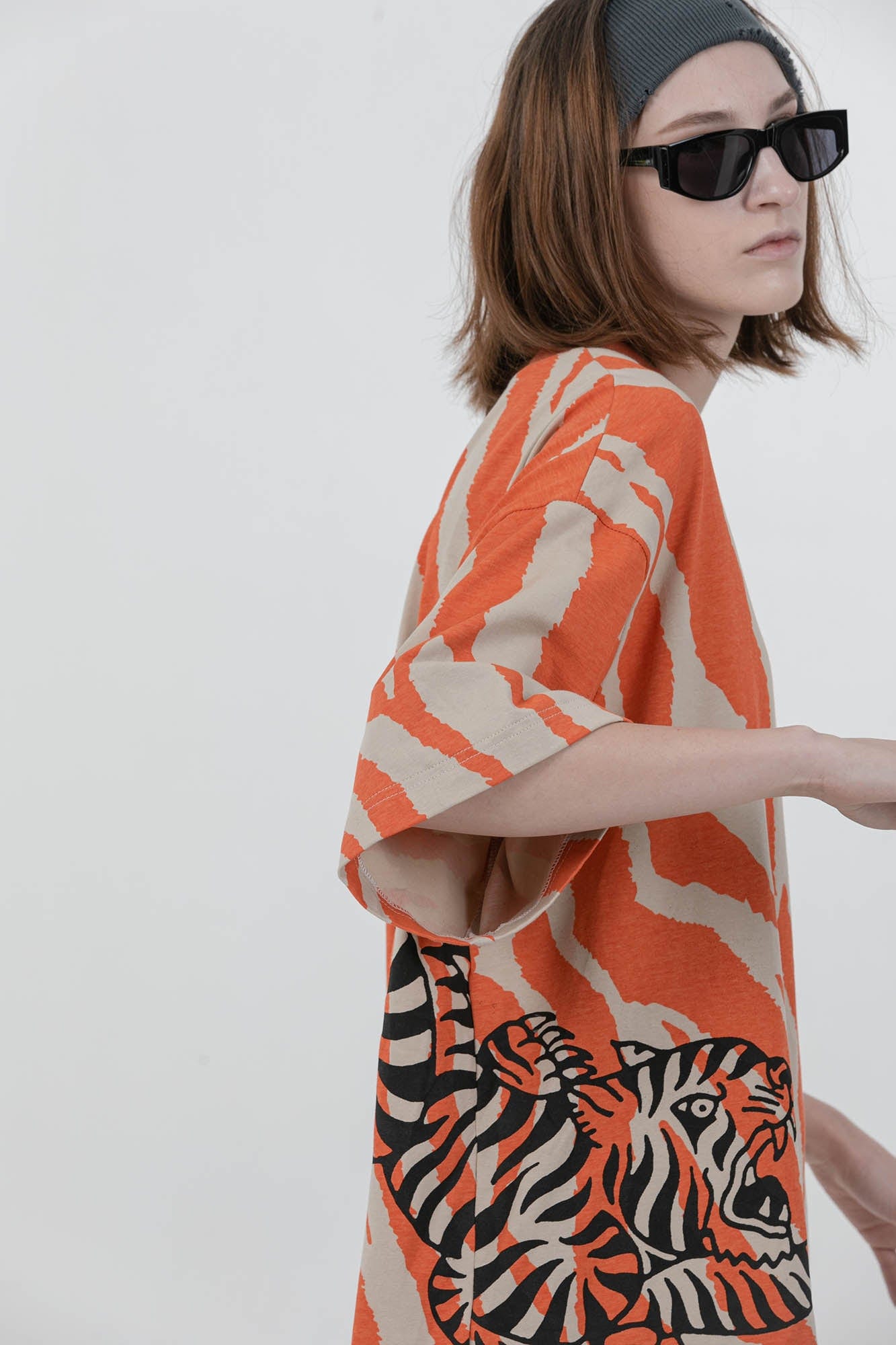 ERROR CODE ROBOT Tiger Stripe Oversized T-Shirt