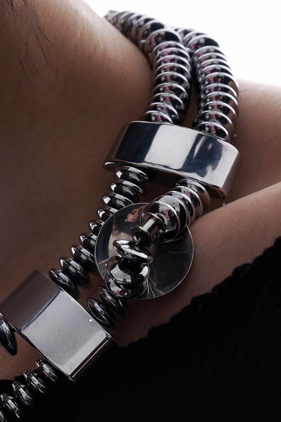 ILLUSORY Mechanical Double-Strand Necklace