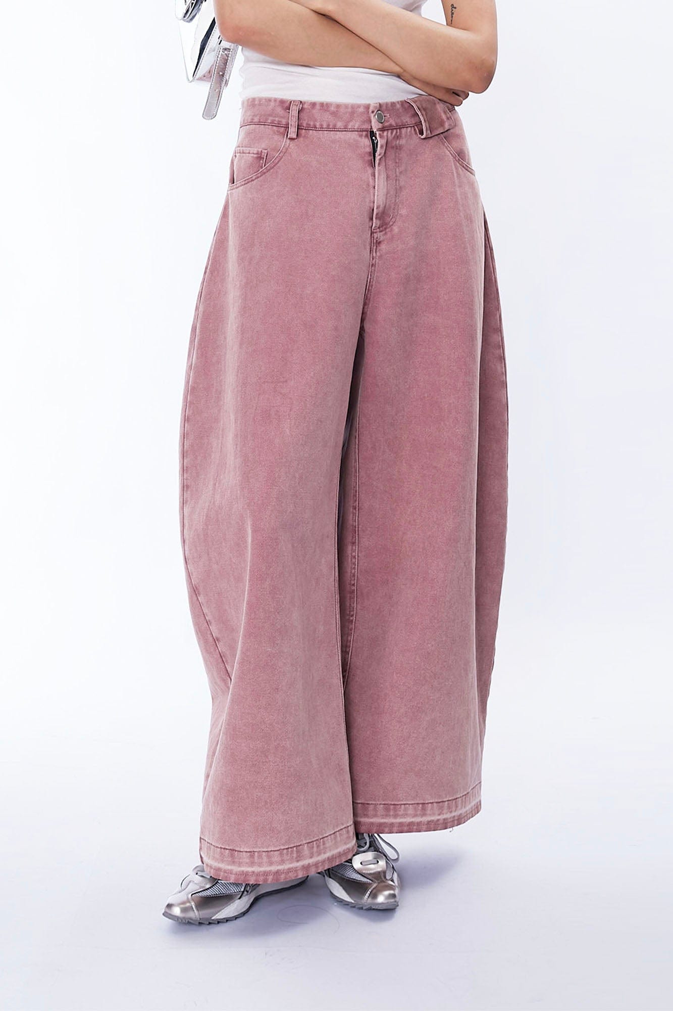 ASSEEN Washed Balloon Oversized Jeans