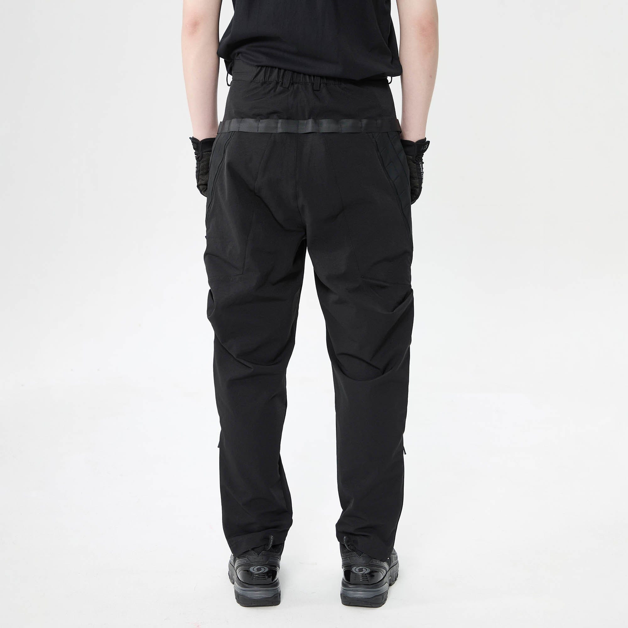 SILENSTORM Modern Tactical Multi-Pocket Pleated Pants