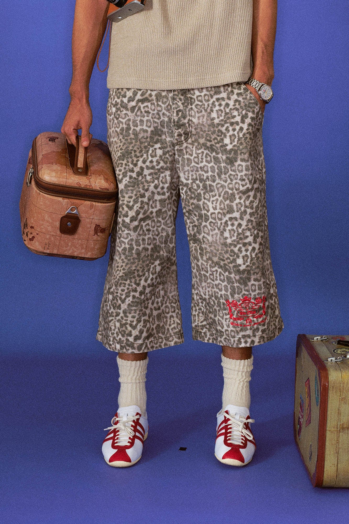 TRECLUB Leopard Washed Embroidered Cropped Pants