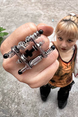 ILLUSORY Neo Era Coil Ring