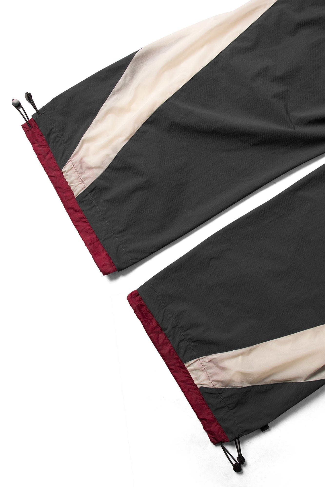 RELABEL Contrast Spliced Fold-Side Drawstring Pants