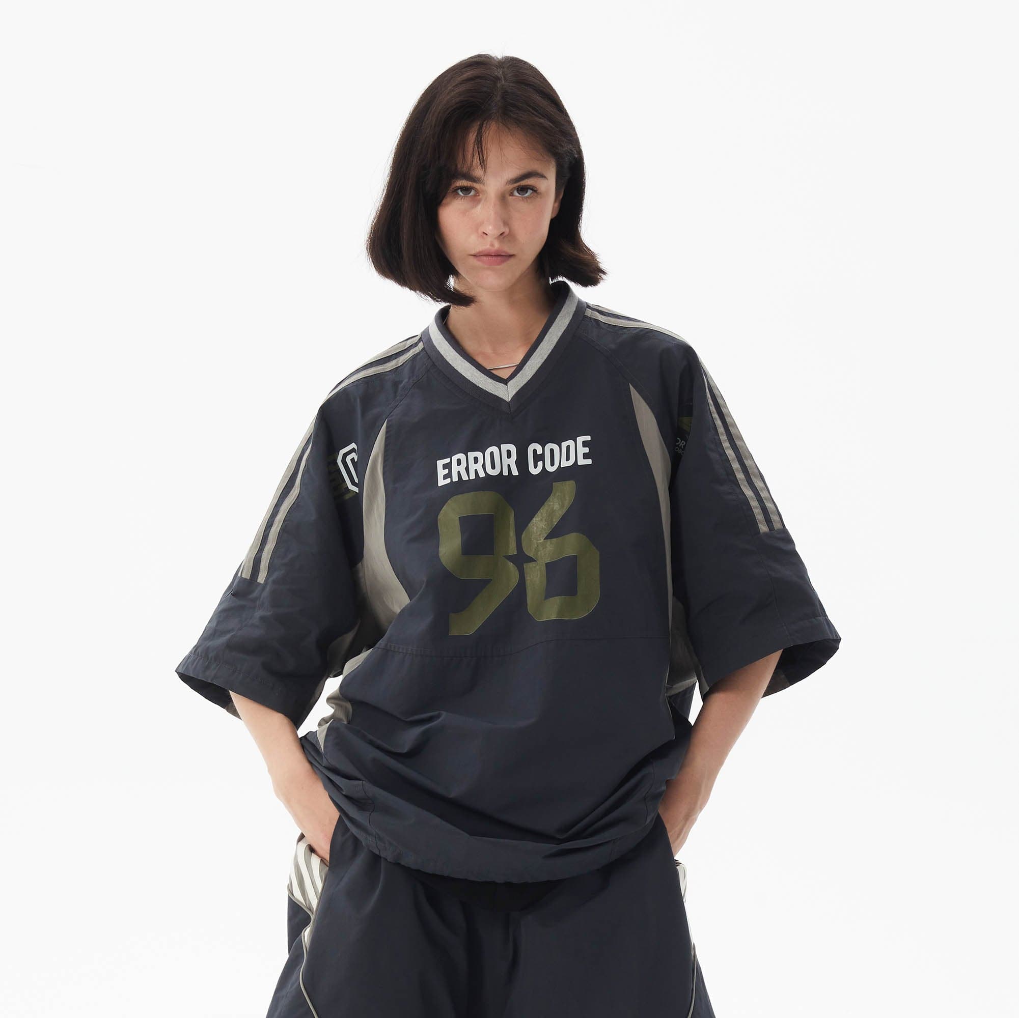 ERROR CODE ROBOT Athletic No.96 Spliced V-Neck Jersey