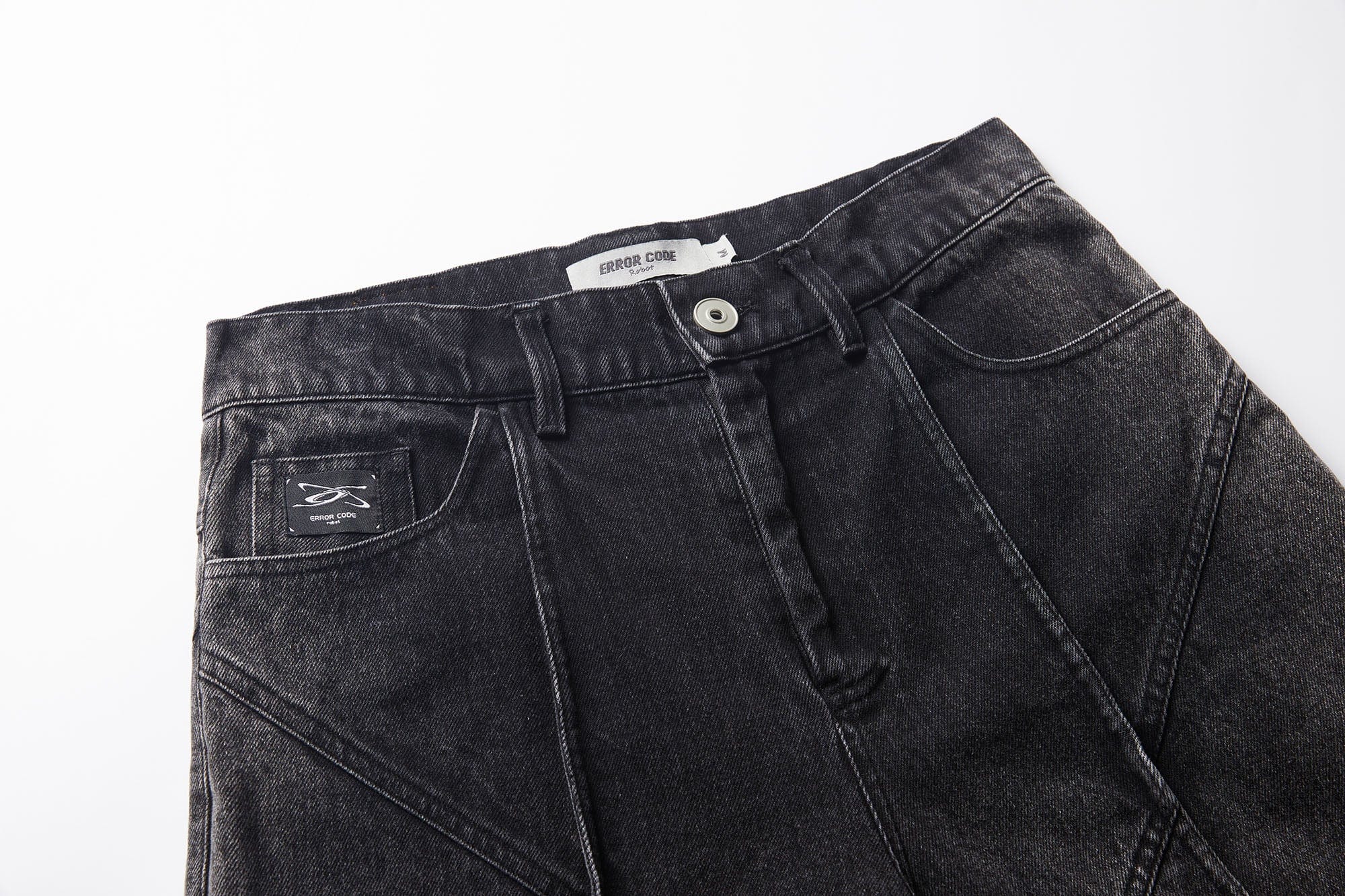 ERROR CODE ROBOT Middle Spliced Faded Jeans