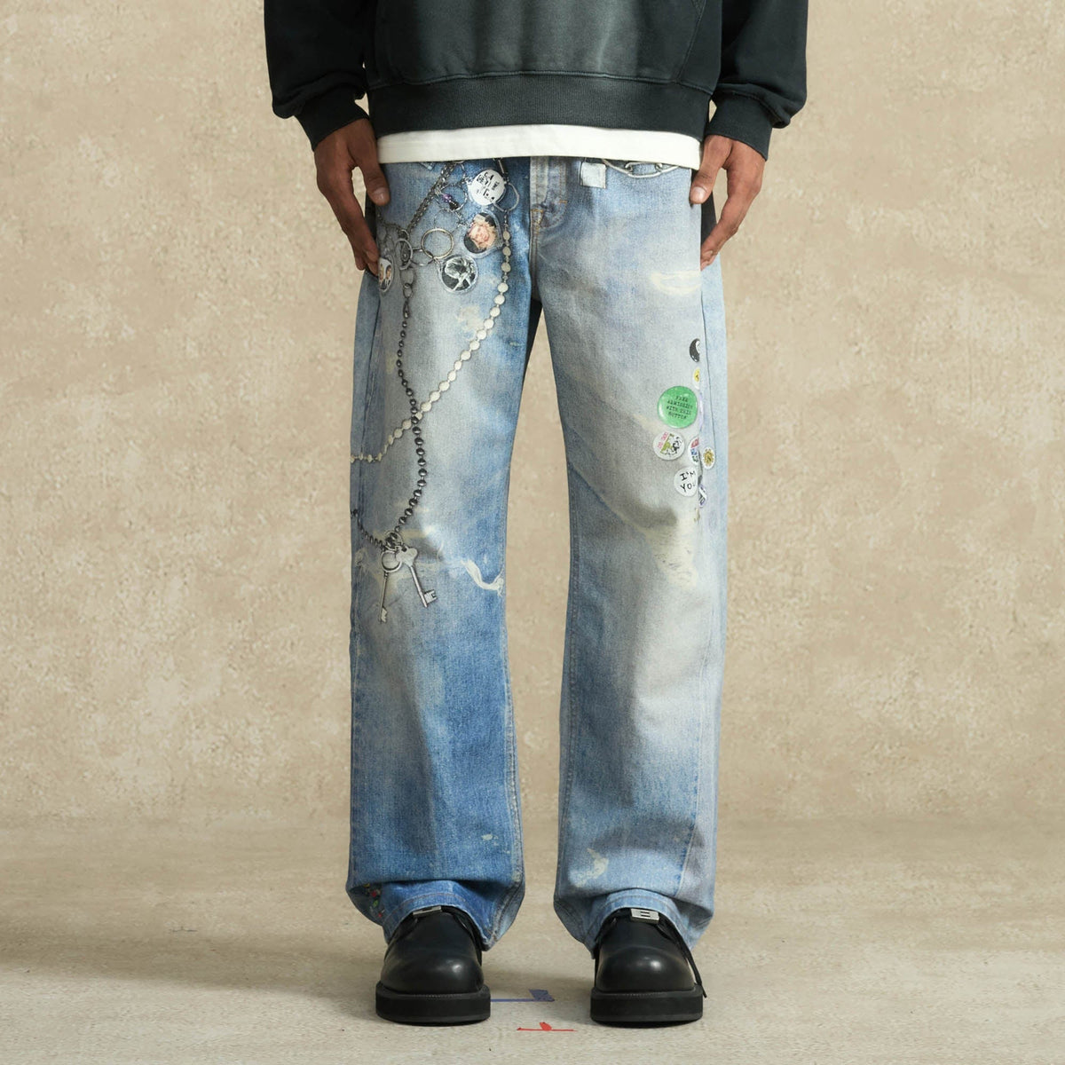 BONELESS Retro Chain Graphic Washed Jeans