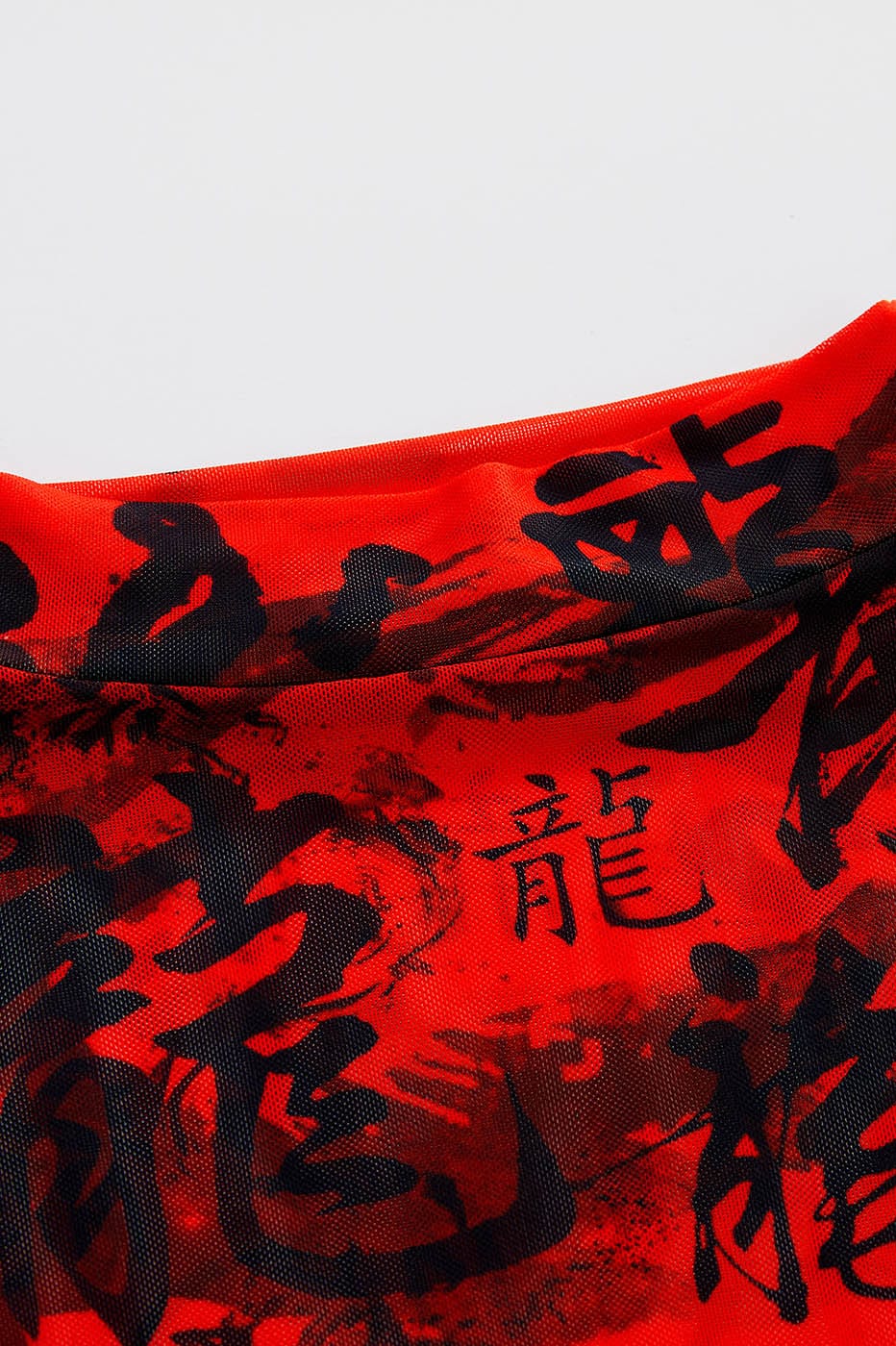 RTVG Calligraphy Full-Print Turtleneck Slim L/S Tee