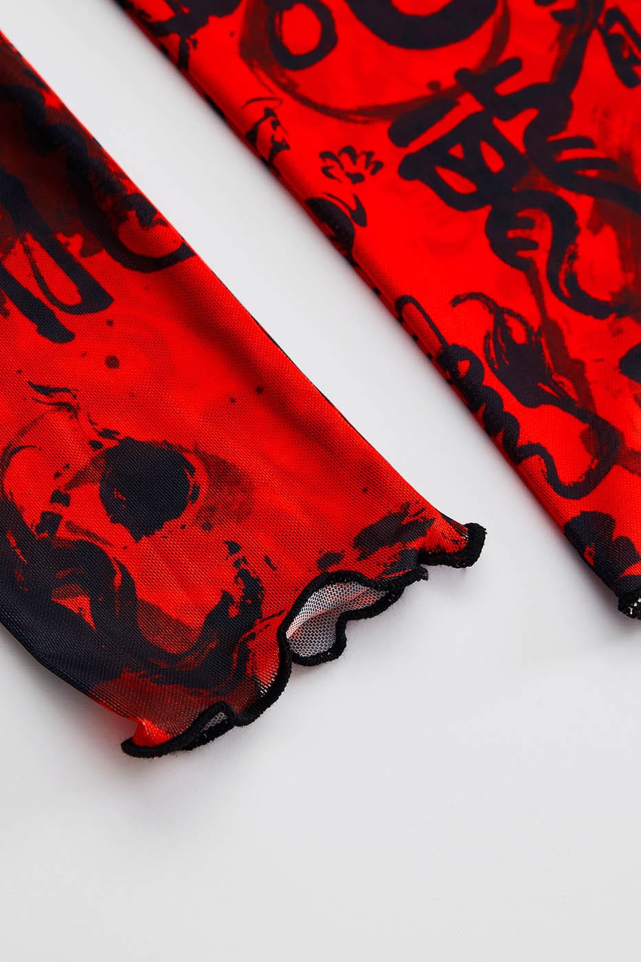 RTVG Calligraphy Full-Print Turtleneck Slim L/S Tee