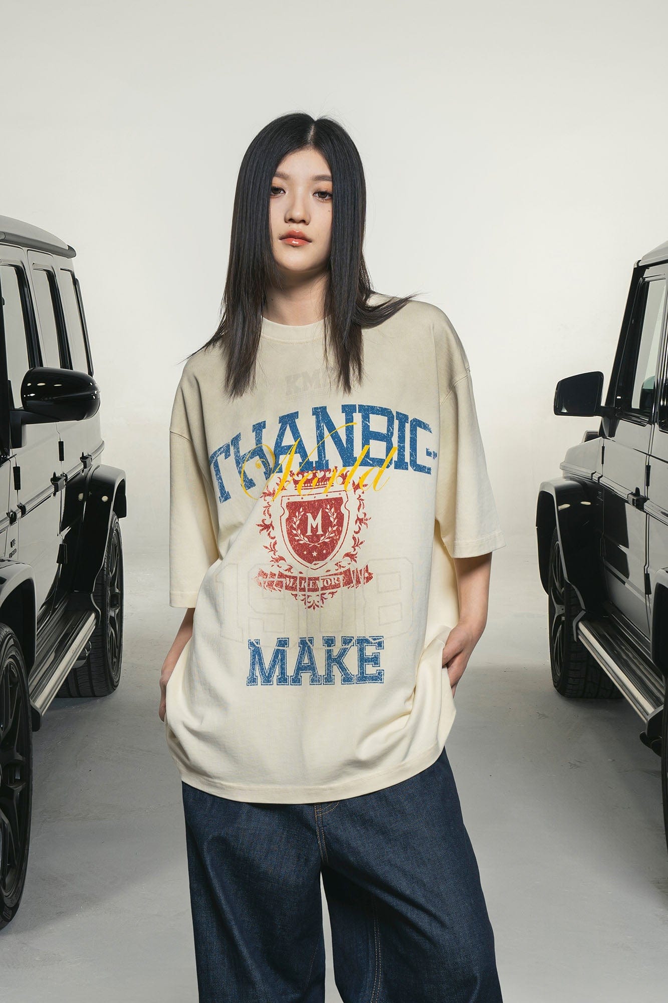 MAKEMORE Retro Distressed Gradient Graphics Oversized T-Shirt