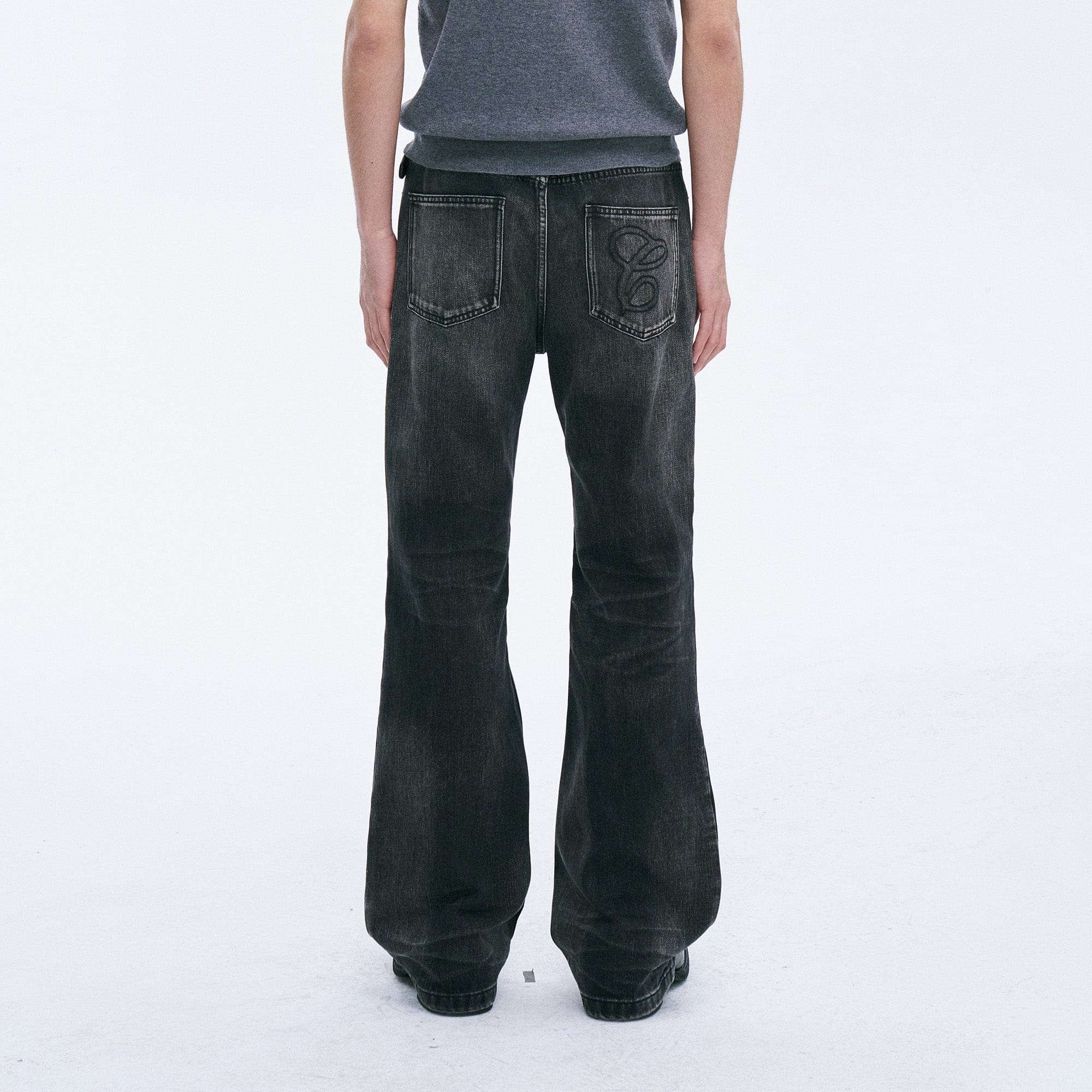 CATSSTAC Whisker Washed Frayed Straight-Leg Jeans