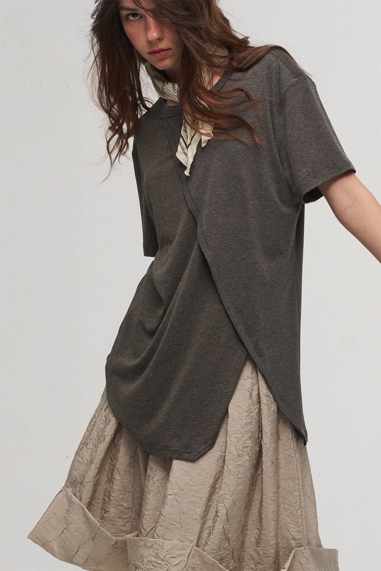 ILNya Nieternite Nifutur Asymmetrical Layered Spliced T-Shirt