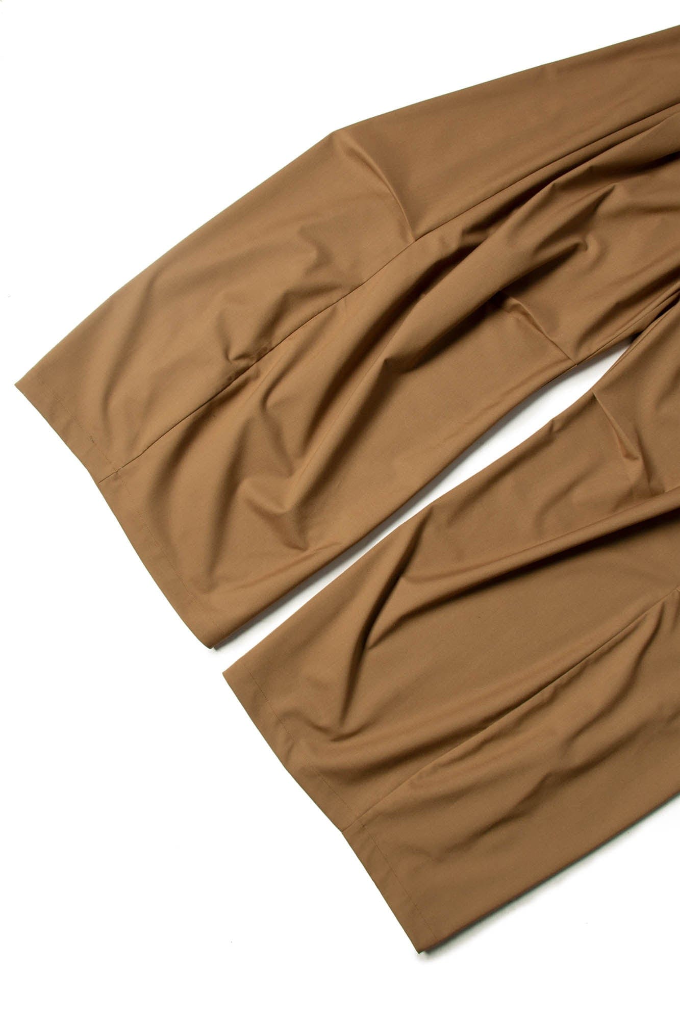 RELABEL Pleated Drape Wide-Leg Trousers