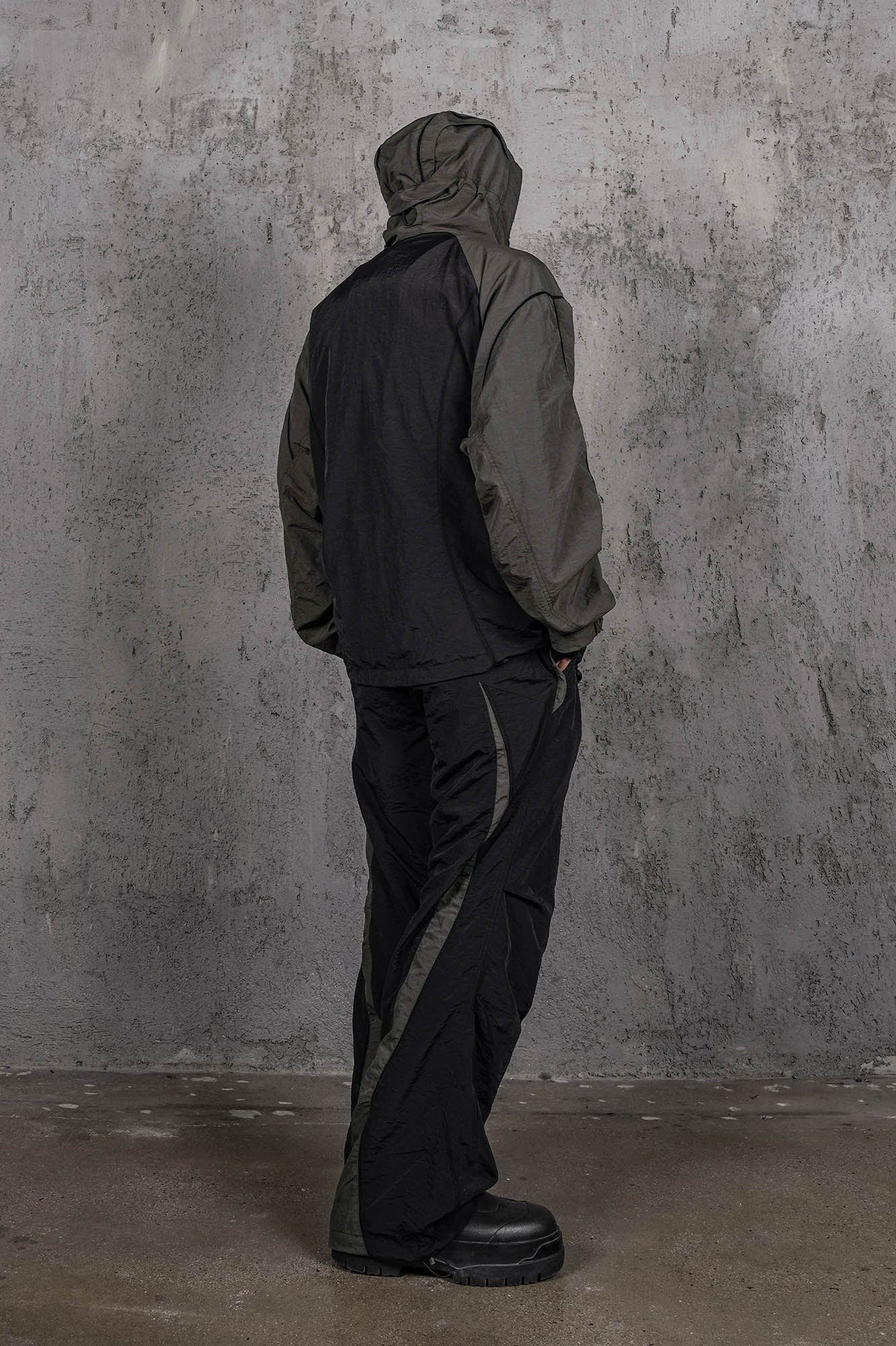 UNDERWATER Wasteland Deconstructed Windbreaker